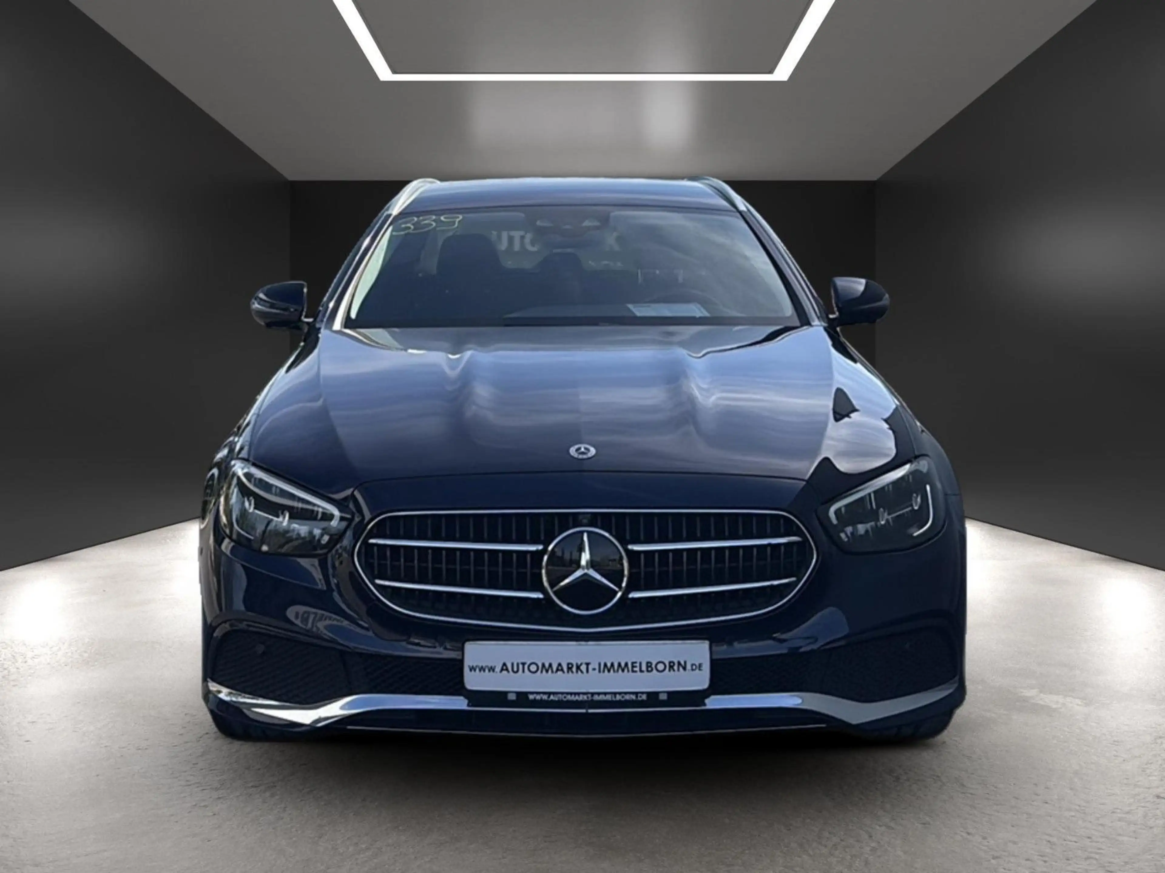 Mercedes-Benz E 400 d 4Matic 360*Distro*LED*Navi*MBUX*VKZ*SPUR — photo 9