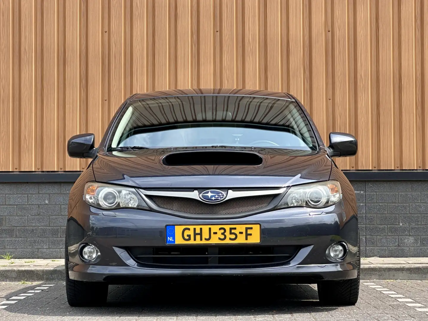 Subaru Impreza 2.5T WRX S | Handel / Export | Cruise Control | 18 Grau - 2