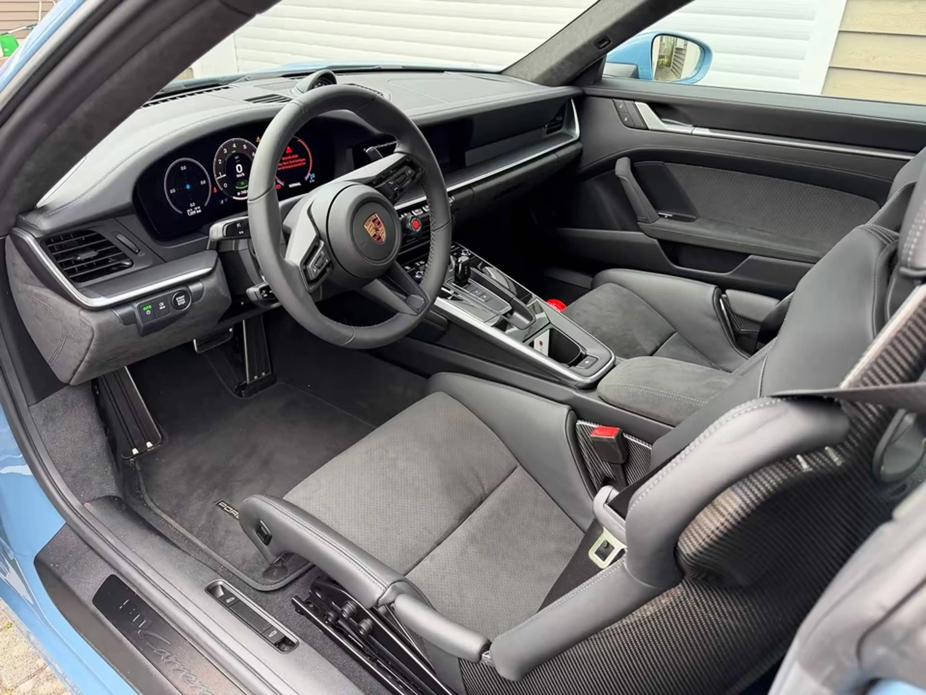 Porsche 992 911 Carrera GTS PDK — photo 8