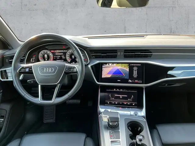 Audi A6 view 9