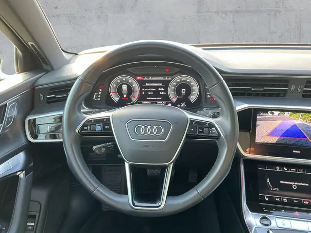 Audi A6 view 10
