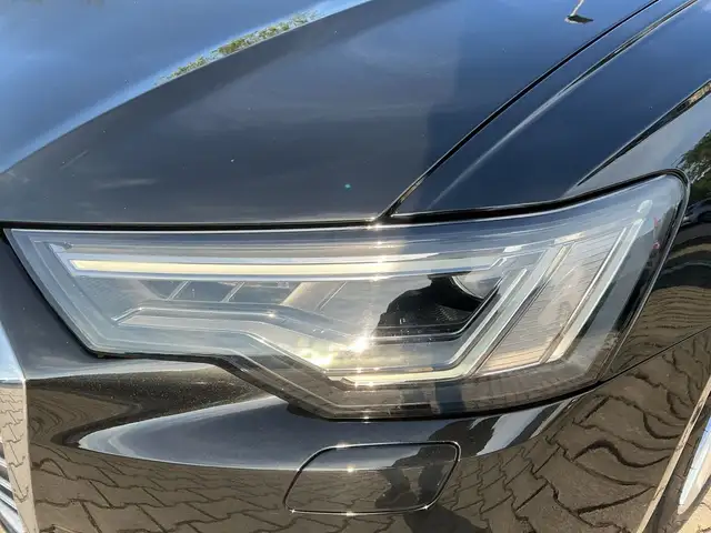 Audi A6 view 17