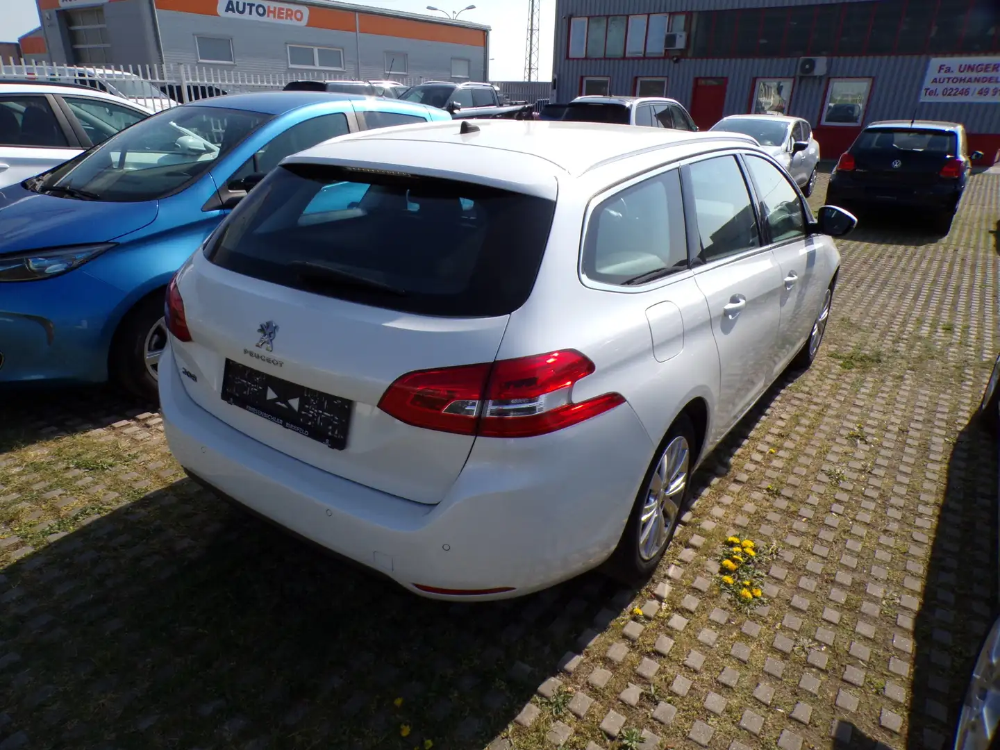 Peugeot 308 Allure Automatik Weiß - 2