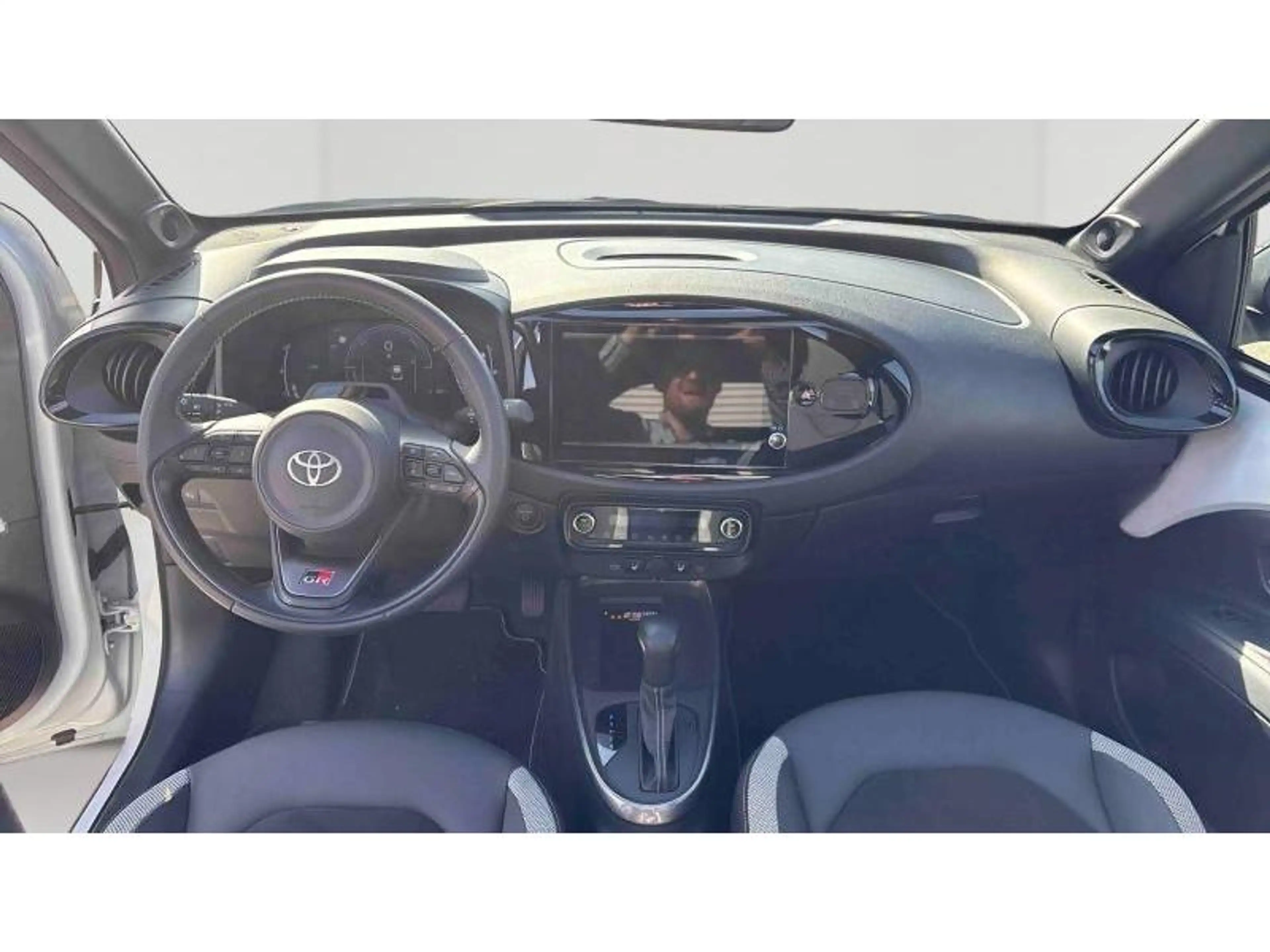 Toyota Aygo X GR — photo 3