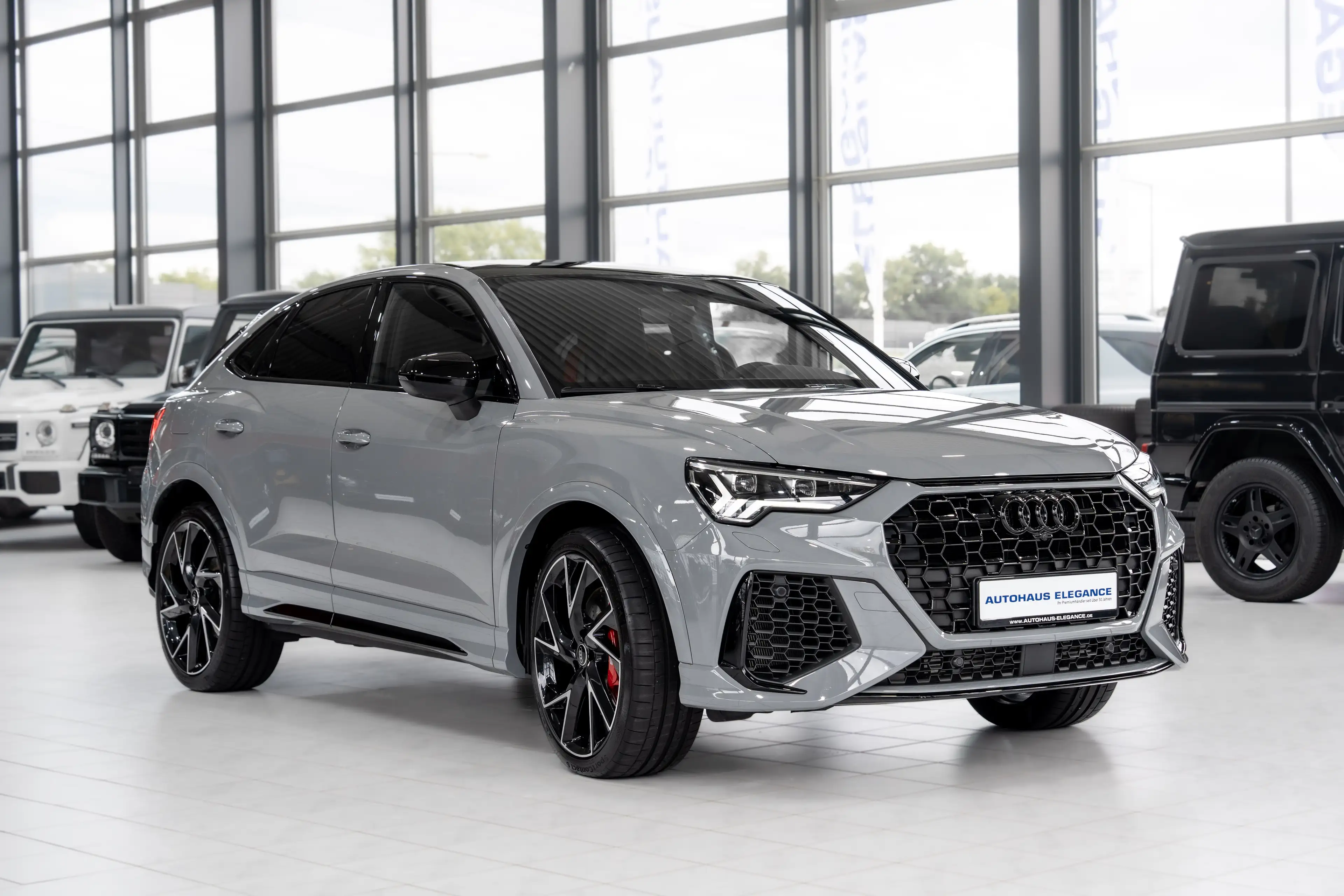 Audi RS Q3 quattro*RS-ABGAS*MATRIX*CARBON* — photo 2
