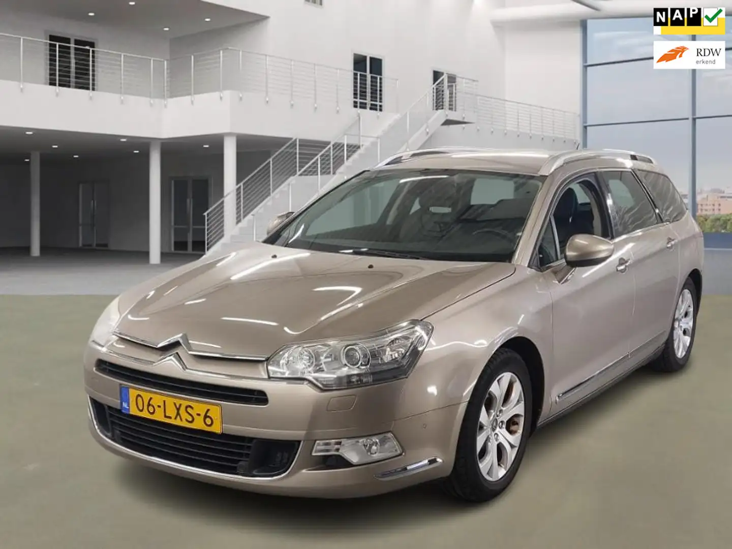 Citroen C5 Tourer 1.6 THP Exclusive/aut/xenon/navi/leder/psen Bej - 1