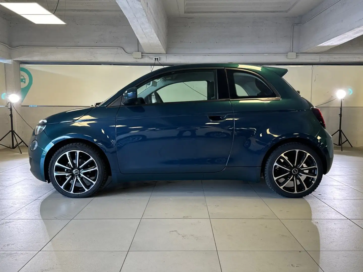 Fiat 500e Elettrica Action Blu/Azzurro - 2