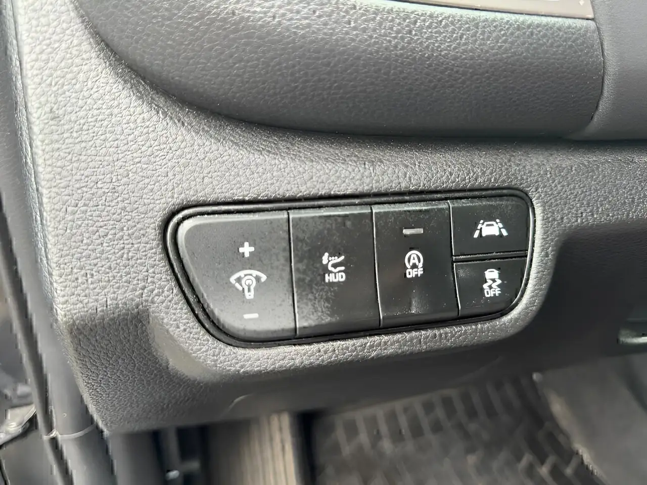 Kia Seltos снимка Kia Seltos