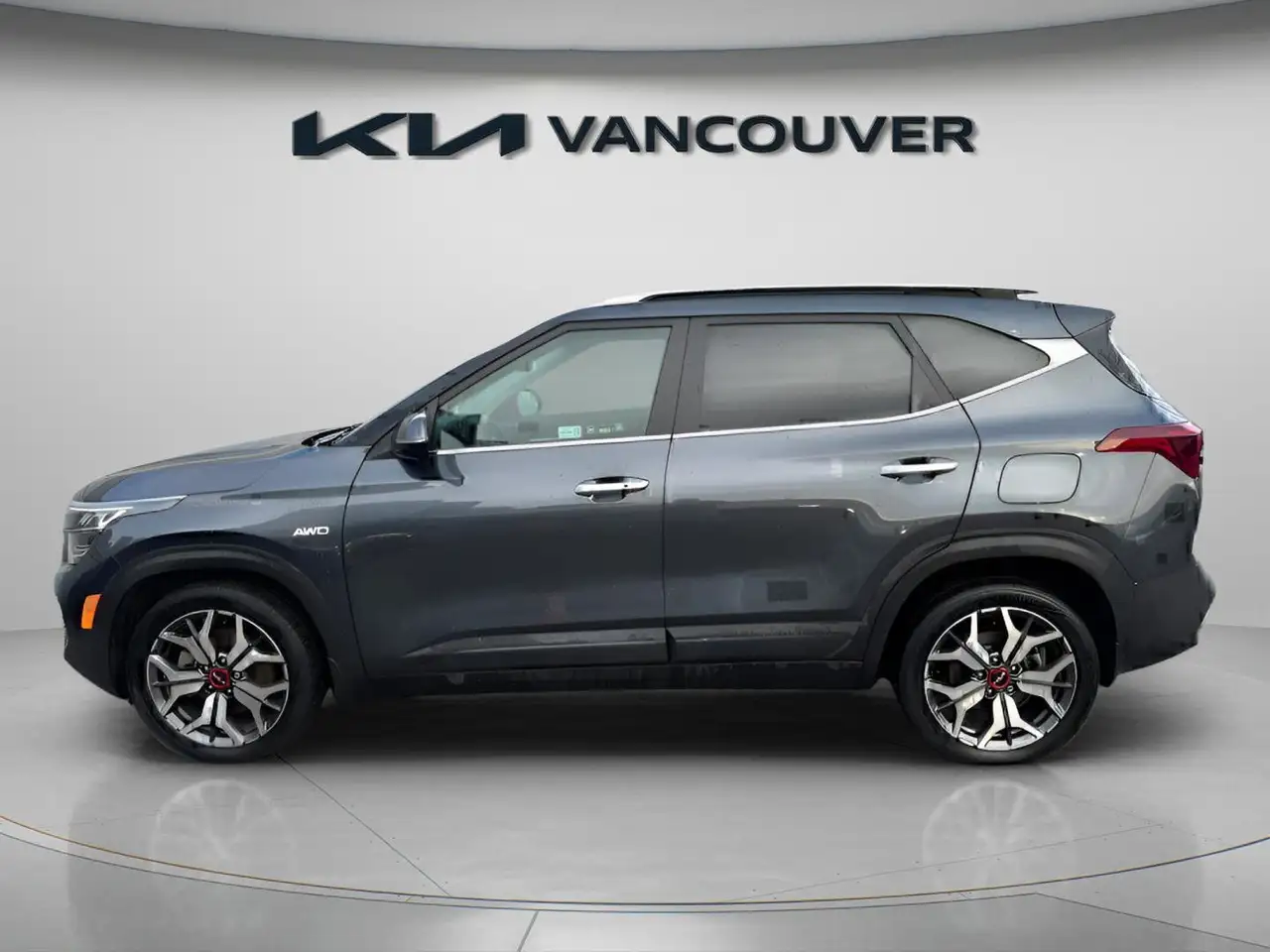 Kia Seltos снимка Kia Seltos