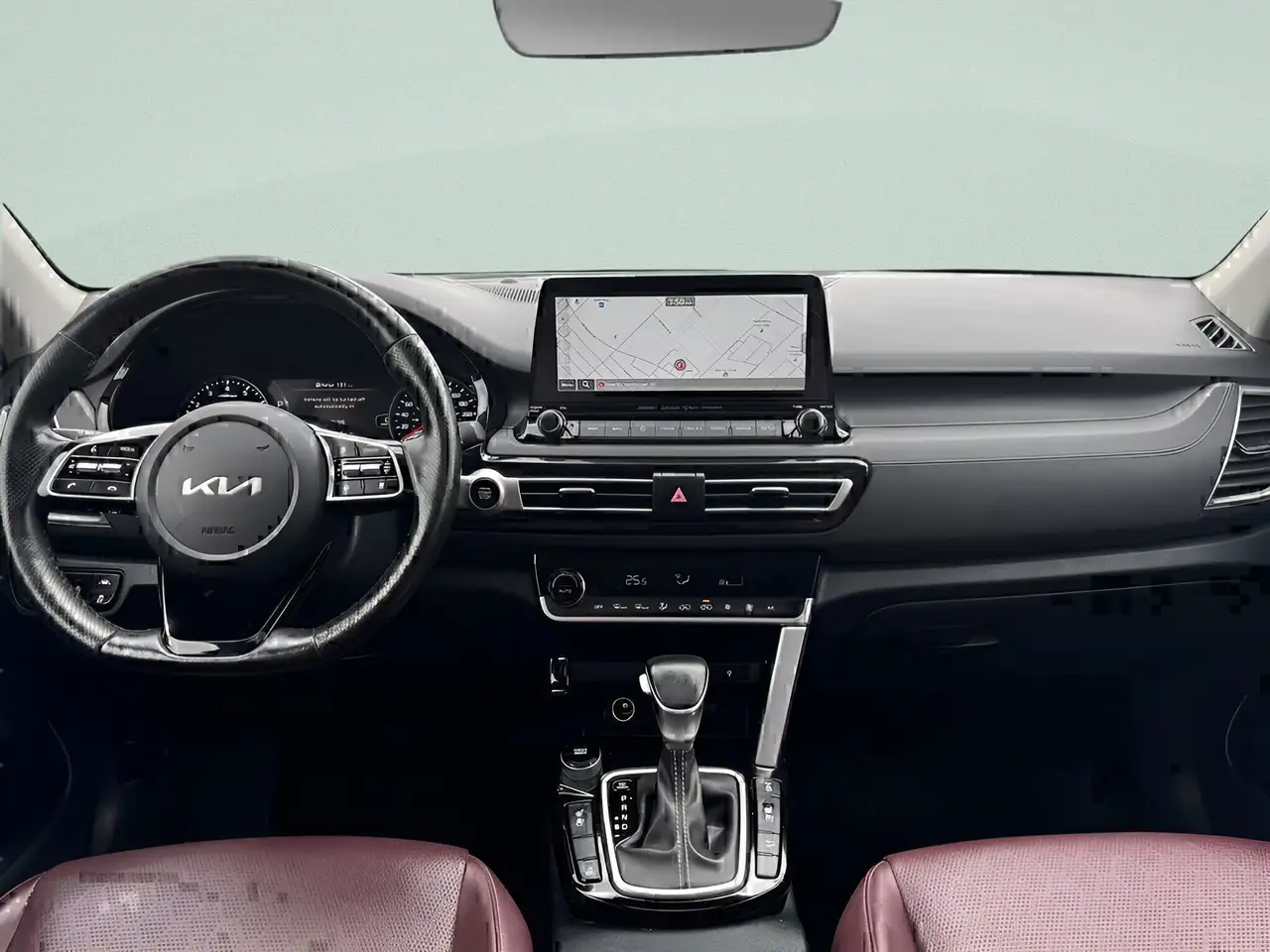 Kia Seltos снимка Kia Seltos