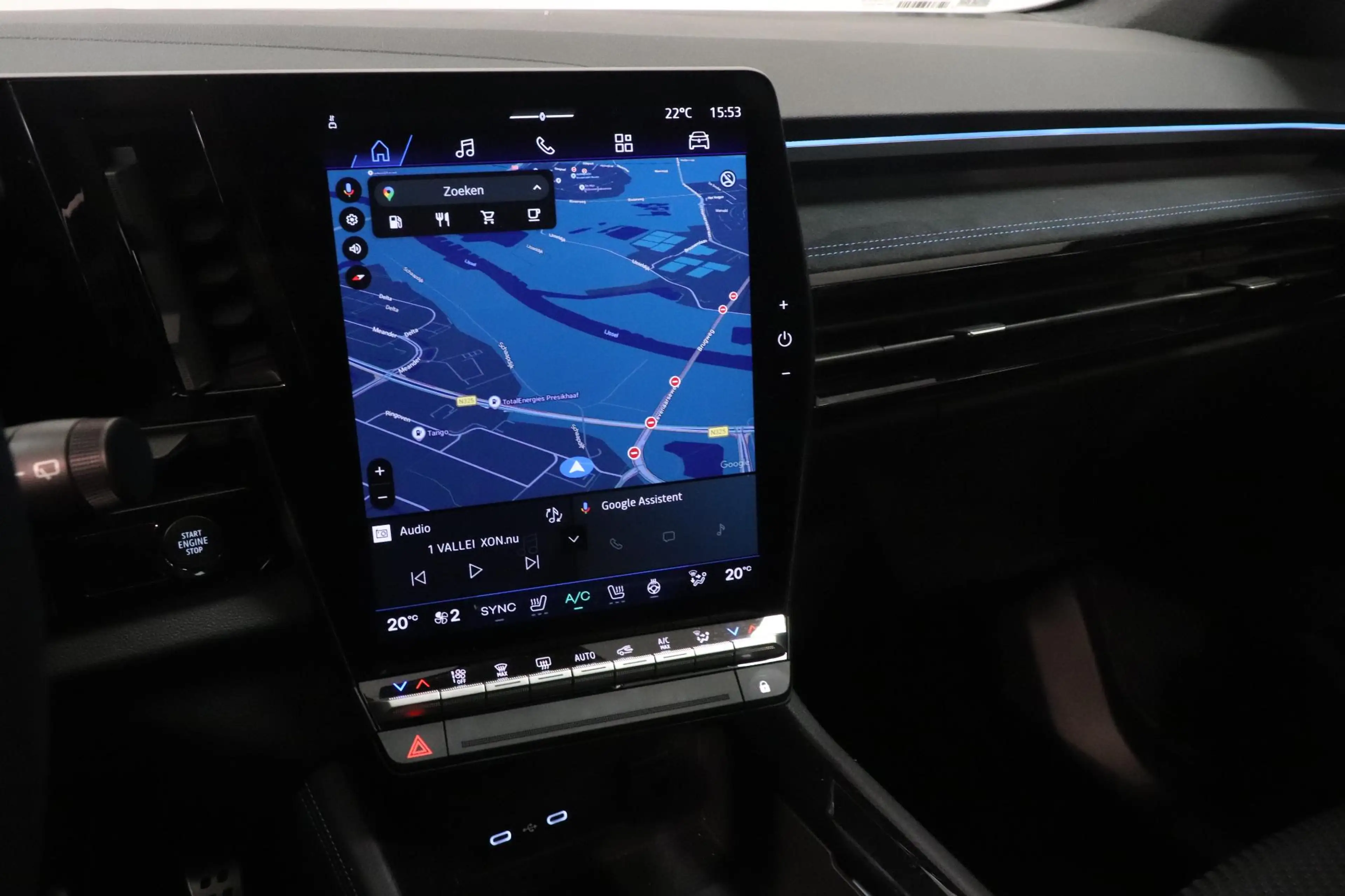 Renault Austral 1.2 E-Tech full hybrid 200 esprit Alpine | Panoram — photo 10