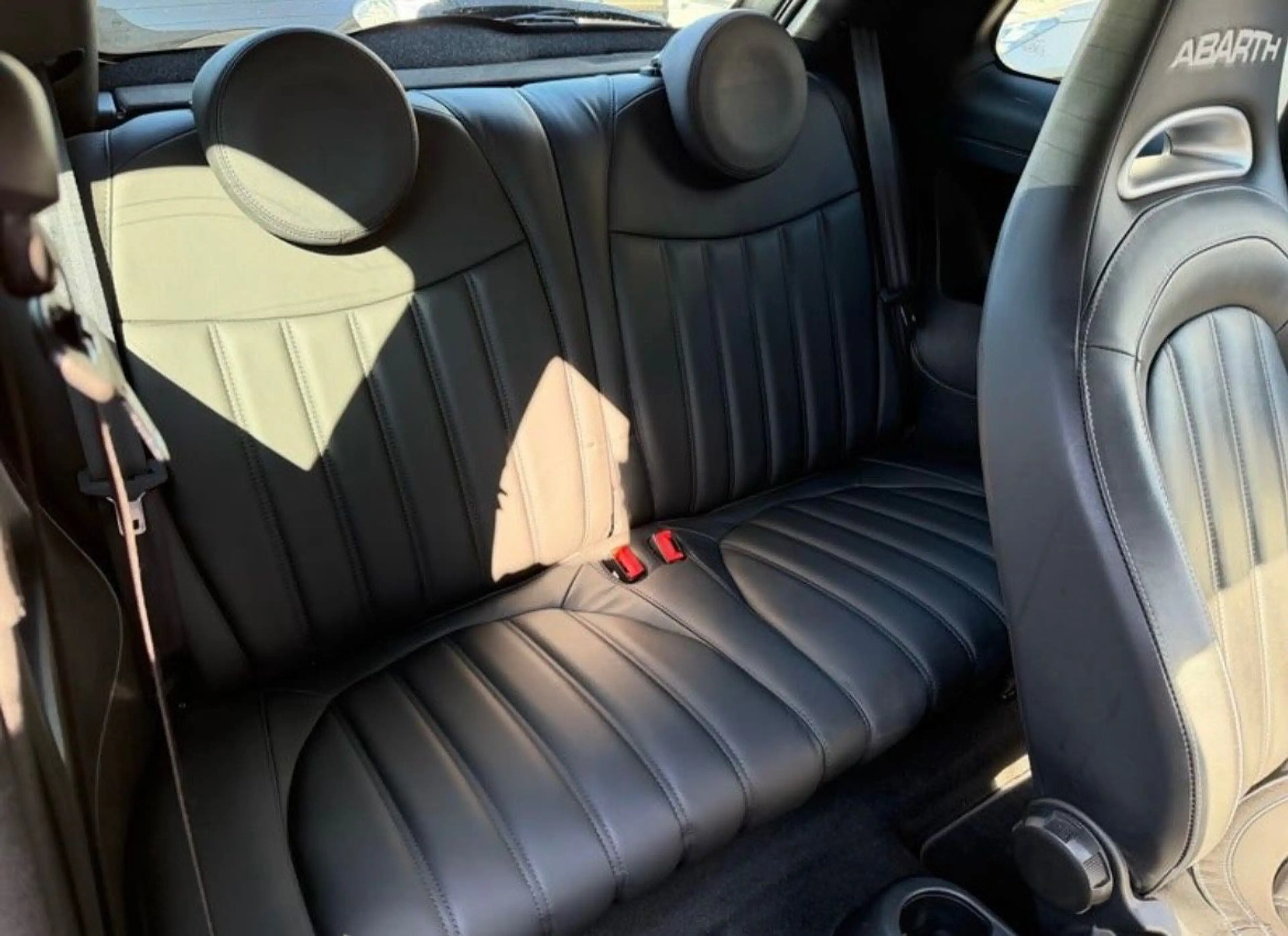 Abarth 695 Competizione — photo 8