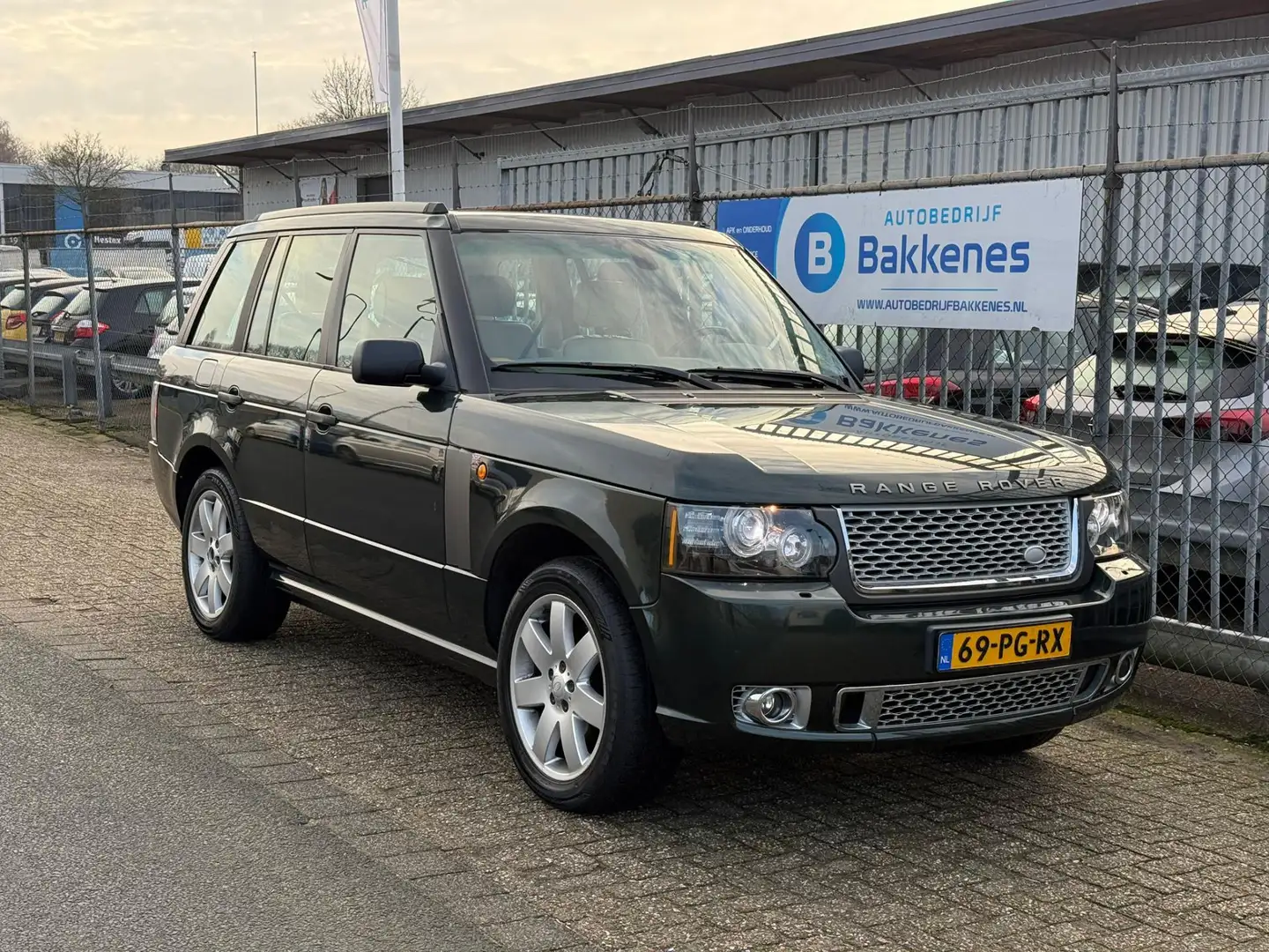 Land Rover Range Rover 4.4 V8 SE | Youngtimer | APK 11-2026 Grün - 1