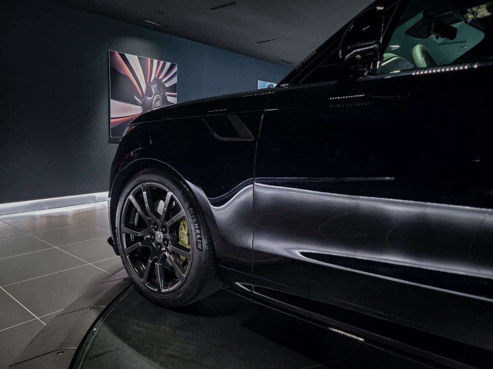 2025 Land Rover Range Rover Sport SV Edition Two | Sunroof | Navigation | Bluetooth thumb 9