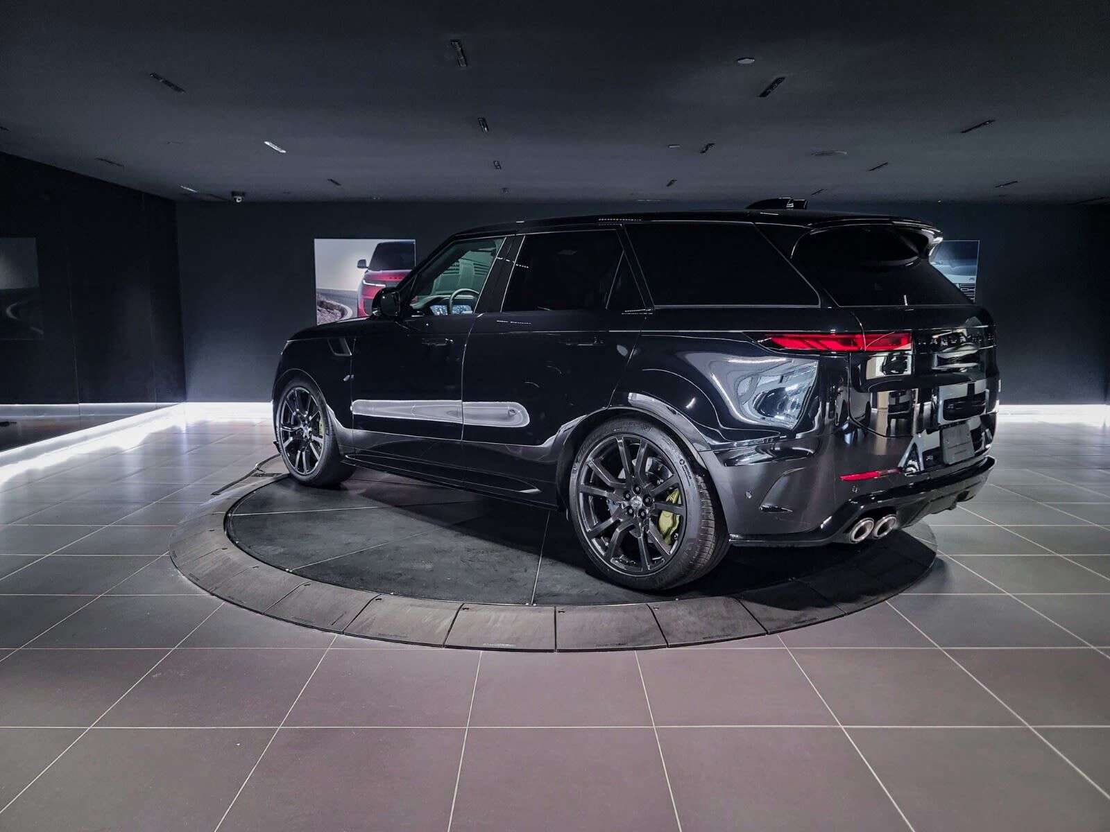 2025 Land Rover Range Rover Sport SV Edition Two | Sunroof | Navigation | Bluetooth thumb 7