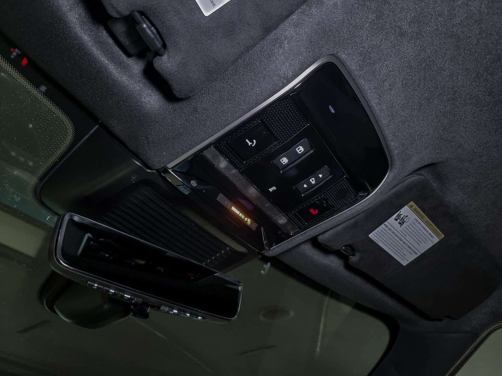 2025 Land Rover Range Rover Sport SV Edition Two | Sunroof | Navigation | Bluetooth thumb 19