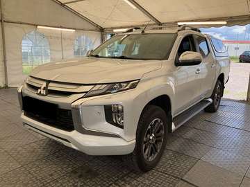 2.2 DI-D Doppelkabine 4WD Intro Edition