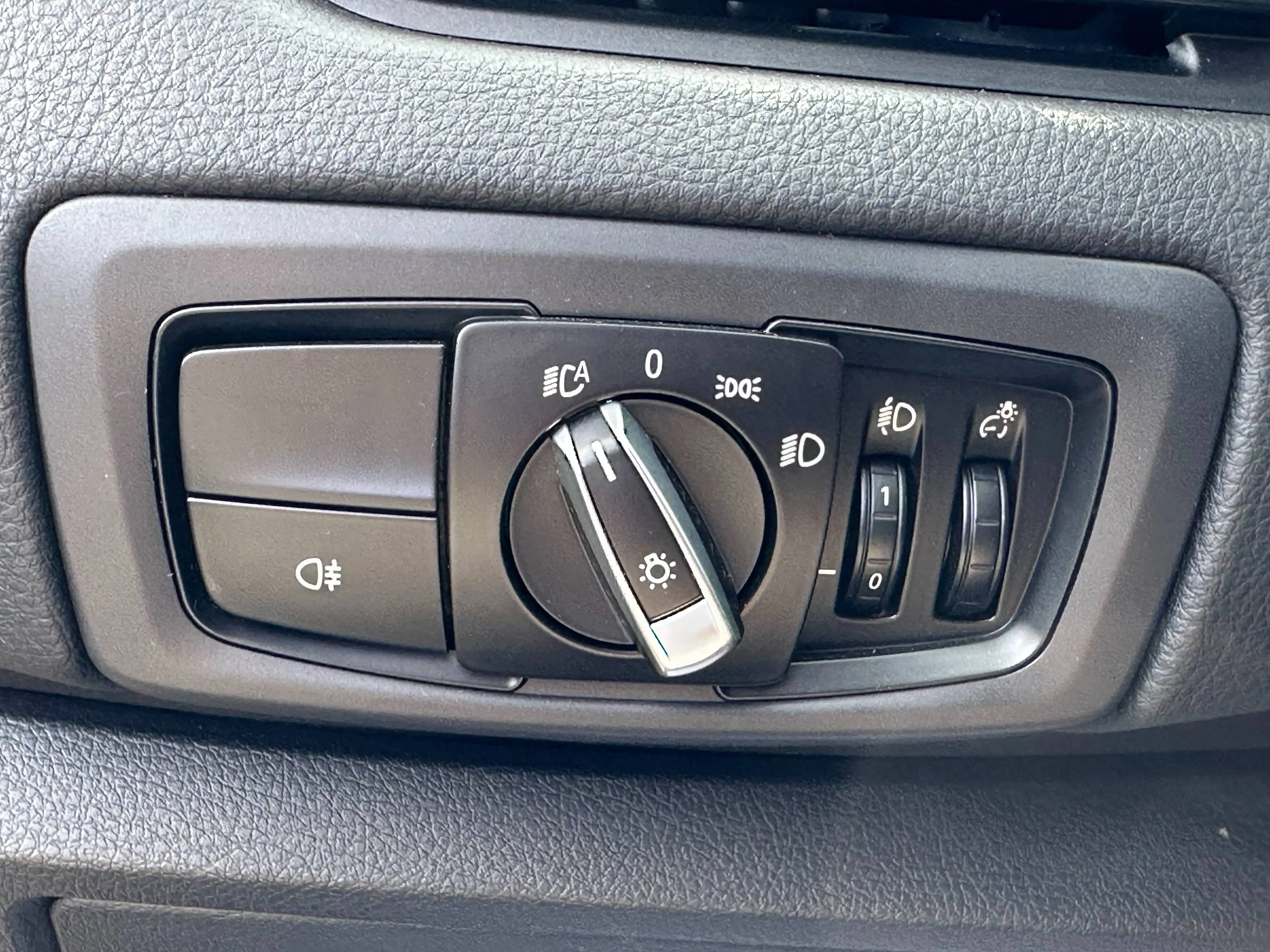 BMW 216 d Gran Tourer Advantage+2. HAND+NAVI+6 GANG+KLIMATRONIK+PDC+SHZ+TEMPOMAT+EURO 6+TÜV:NEU — photo 12