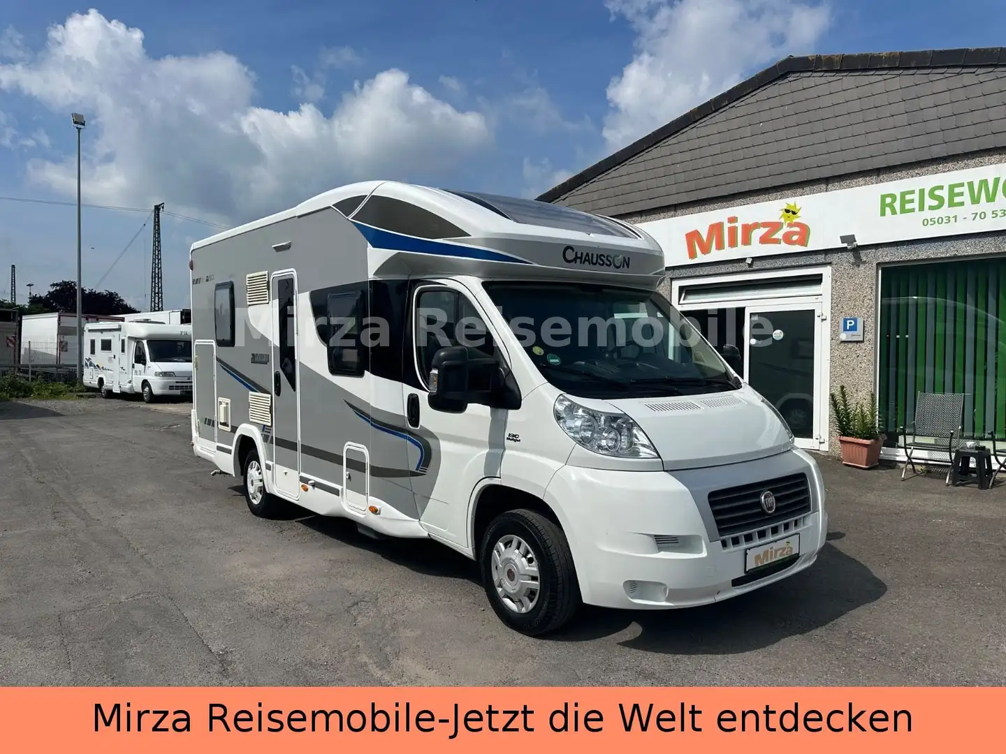 Chausson Titanuim 610 -Hubbett-Panorama-Dach-Solar -TV - 1