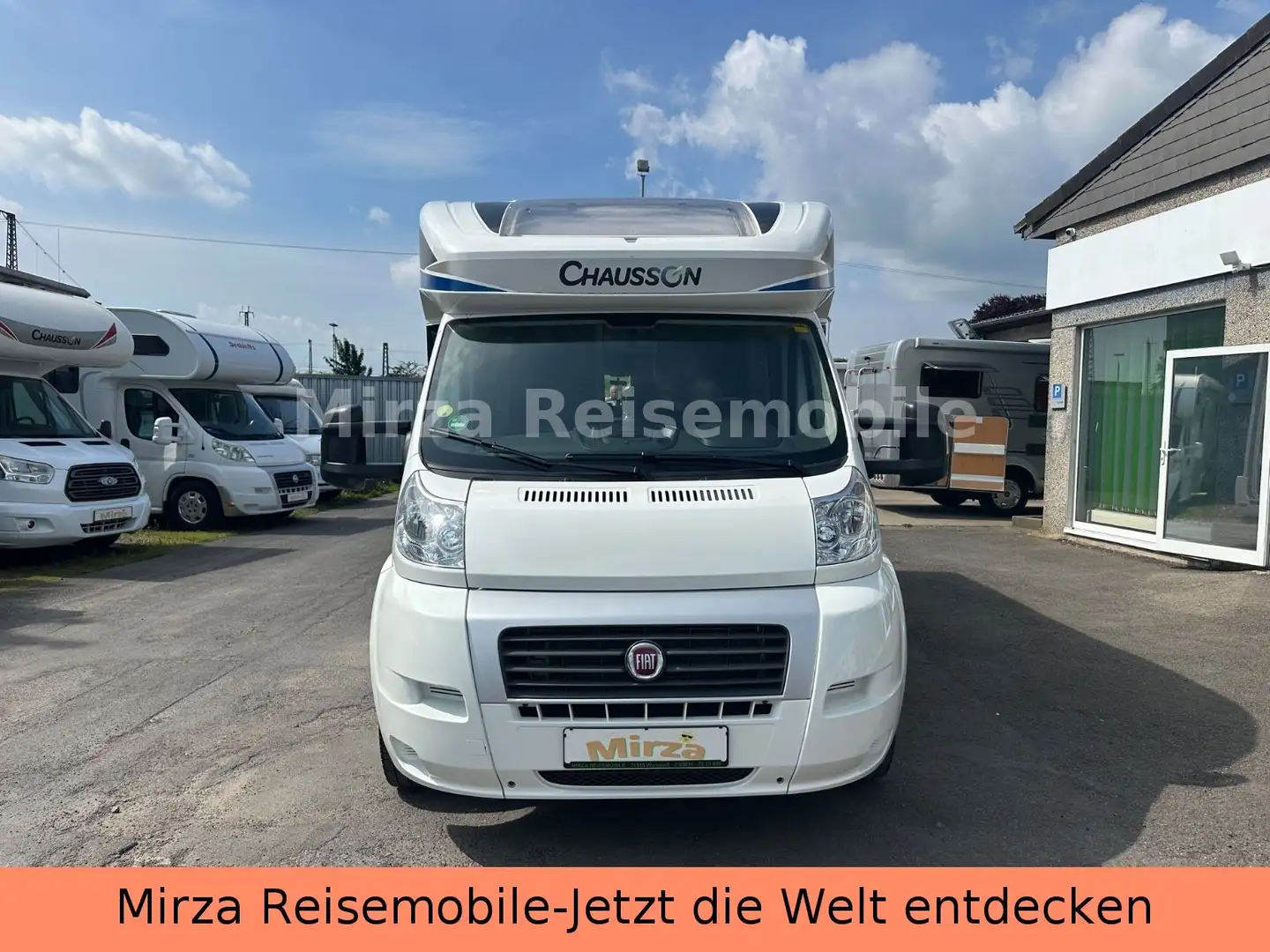 Chausson Titanuim 610 -Hubbett-Panorama-Dach-Solar -TV - 2