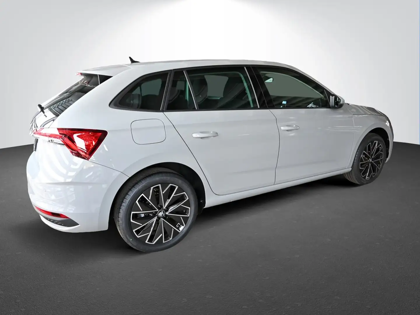 Skoda Scala 1.0 TSI DSG Tour Grau - 2