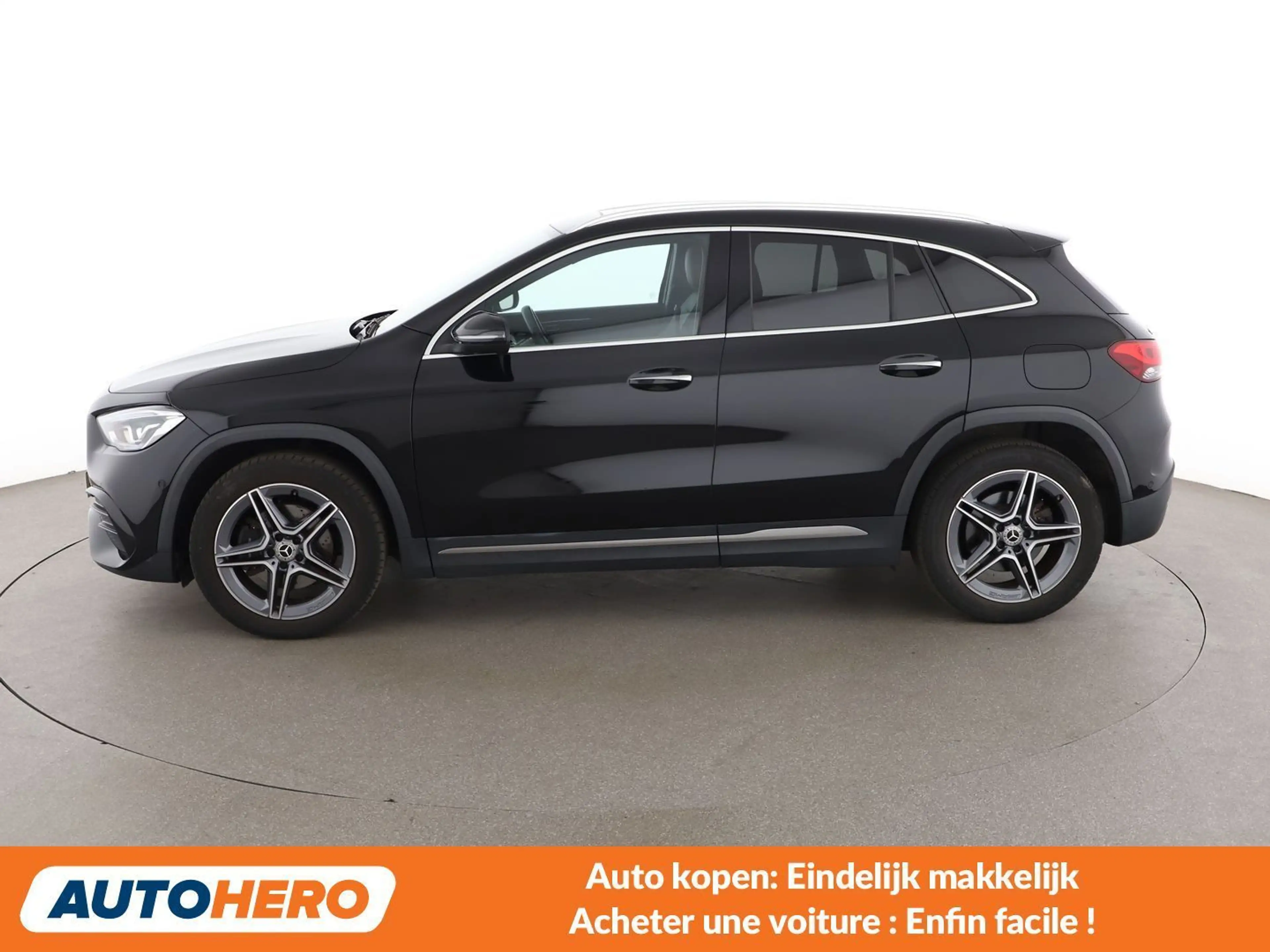 Mercedes-Benz GLA 250 GLA 250e AMG Line — photo 3