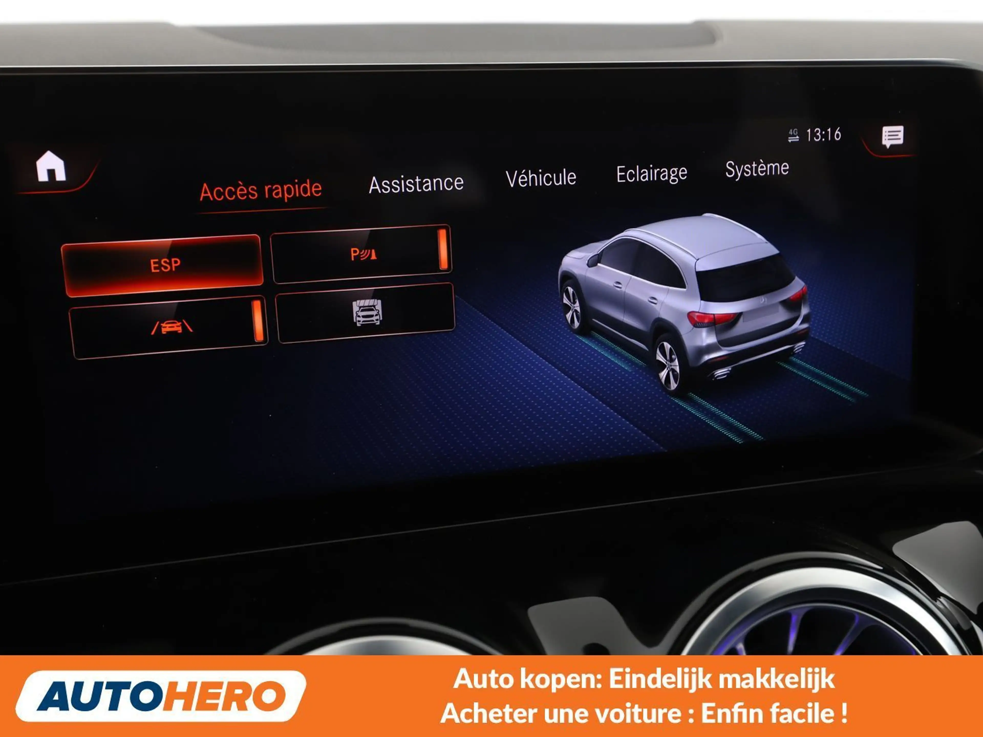 Mercedes-Benz GLA 250 GLA 250e AMG Line — photo 10