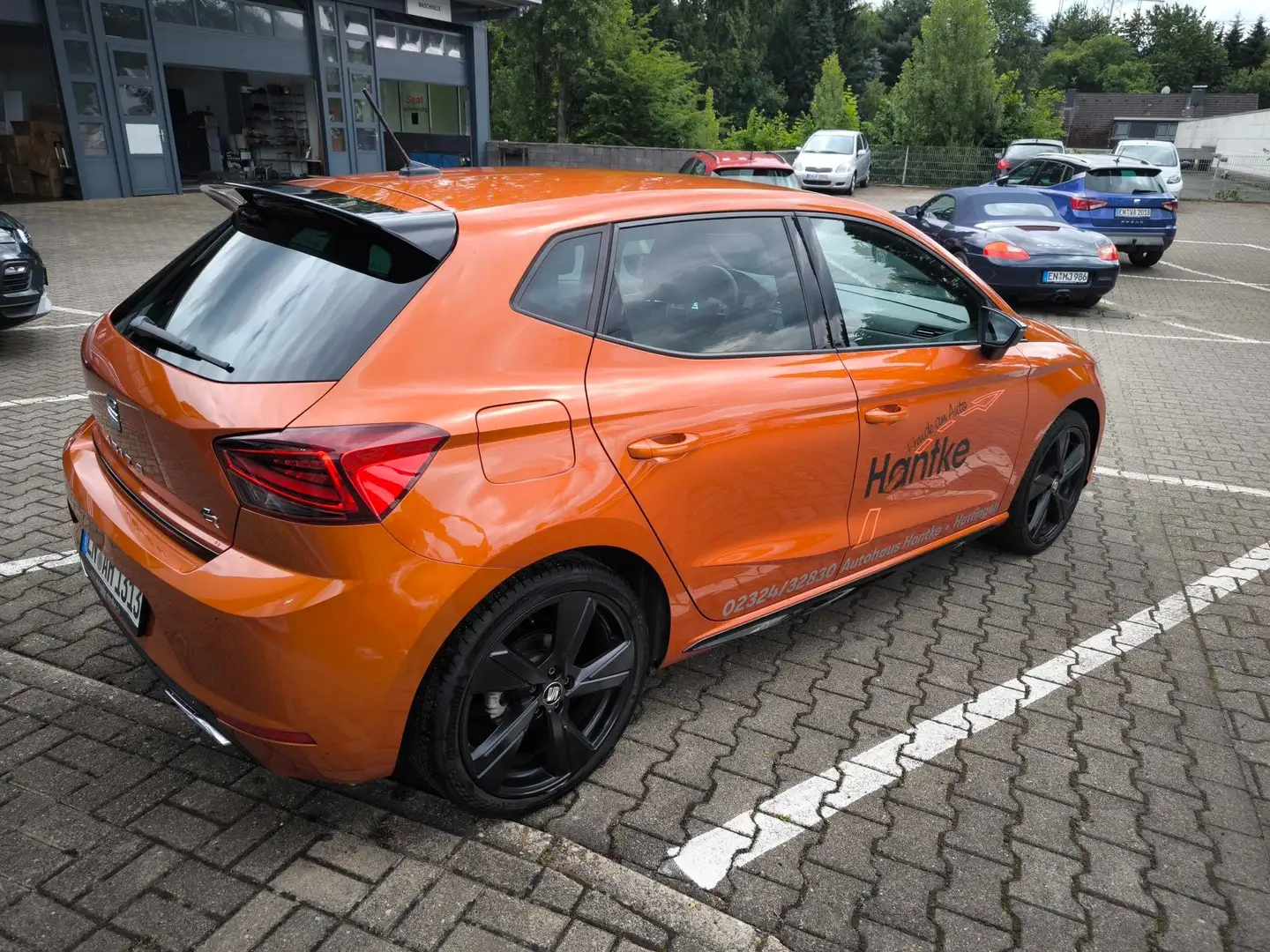 SEAT Ibiza 1.0 TSI Black Edition 18" Navi LED SHZ PDC Orange - 2