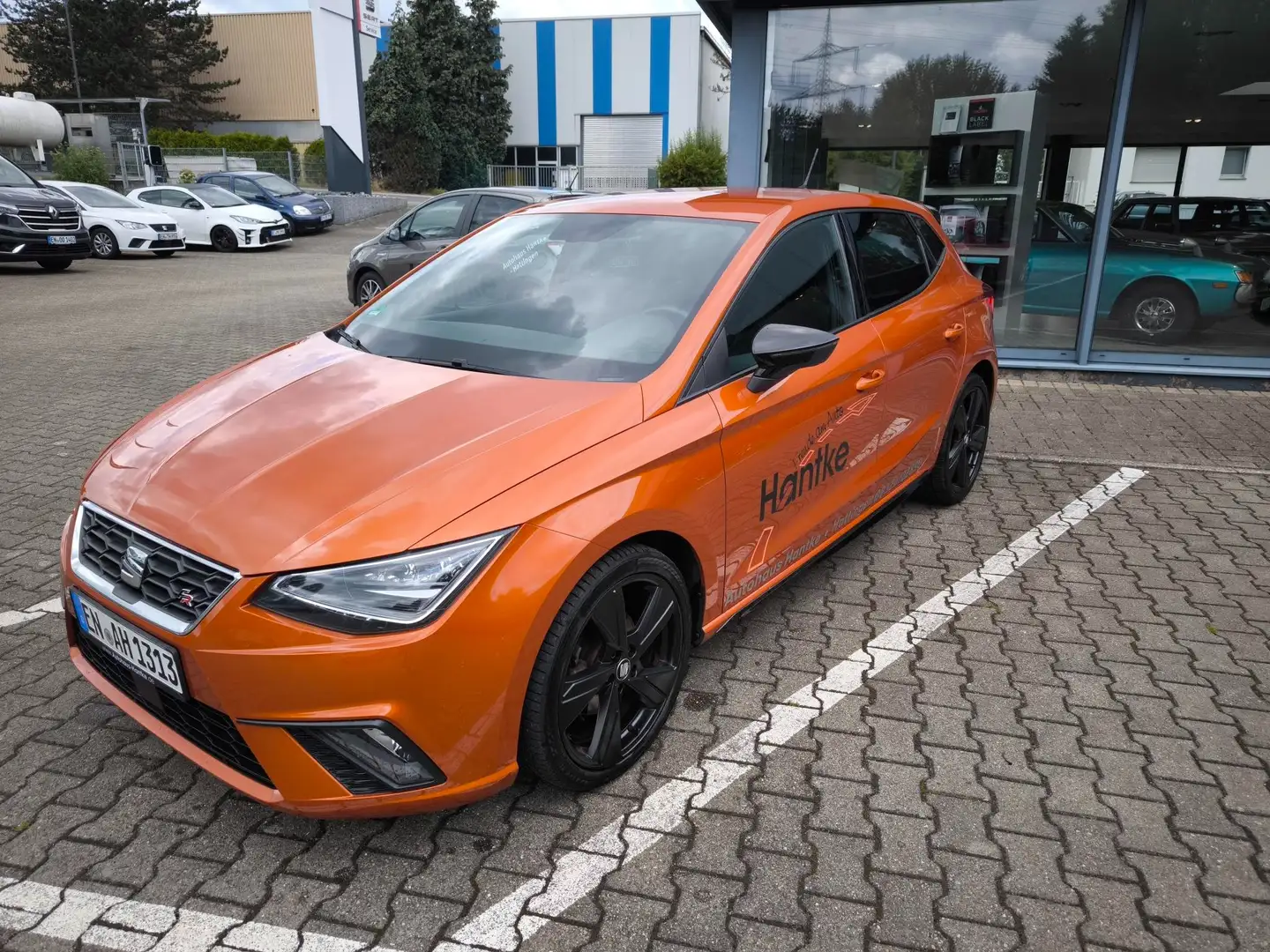 SEAT Ibiza 1.0 TSI Black Edition 18" Navi LED SHZ PDC Orange - 1