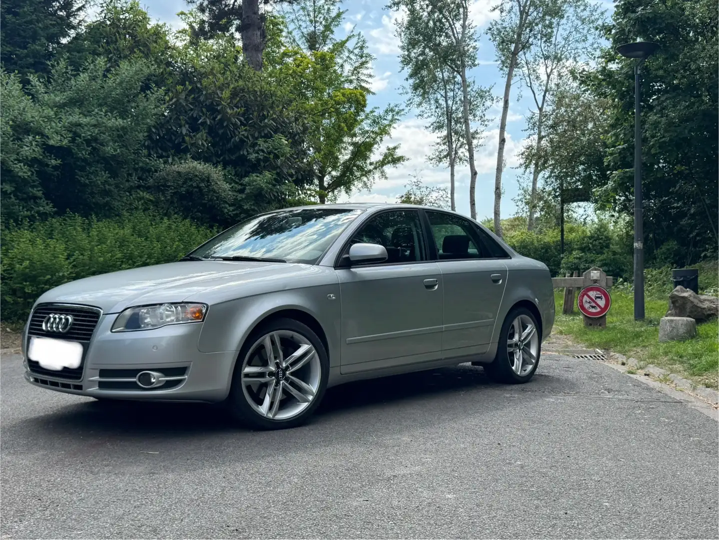 Audi A4 3.2 FSI Ambiente Multitronic A - 1