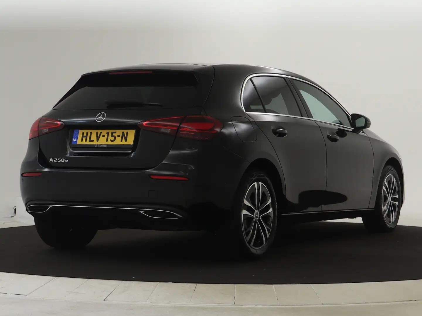 Mercedes-Benz A 250 250e Luxury-line | Ledkoplampen | Winter pakket: S Noir - 2