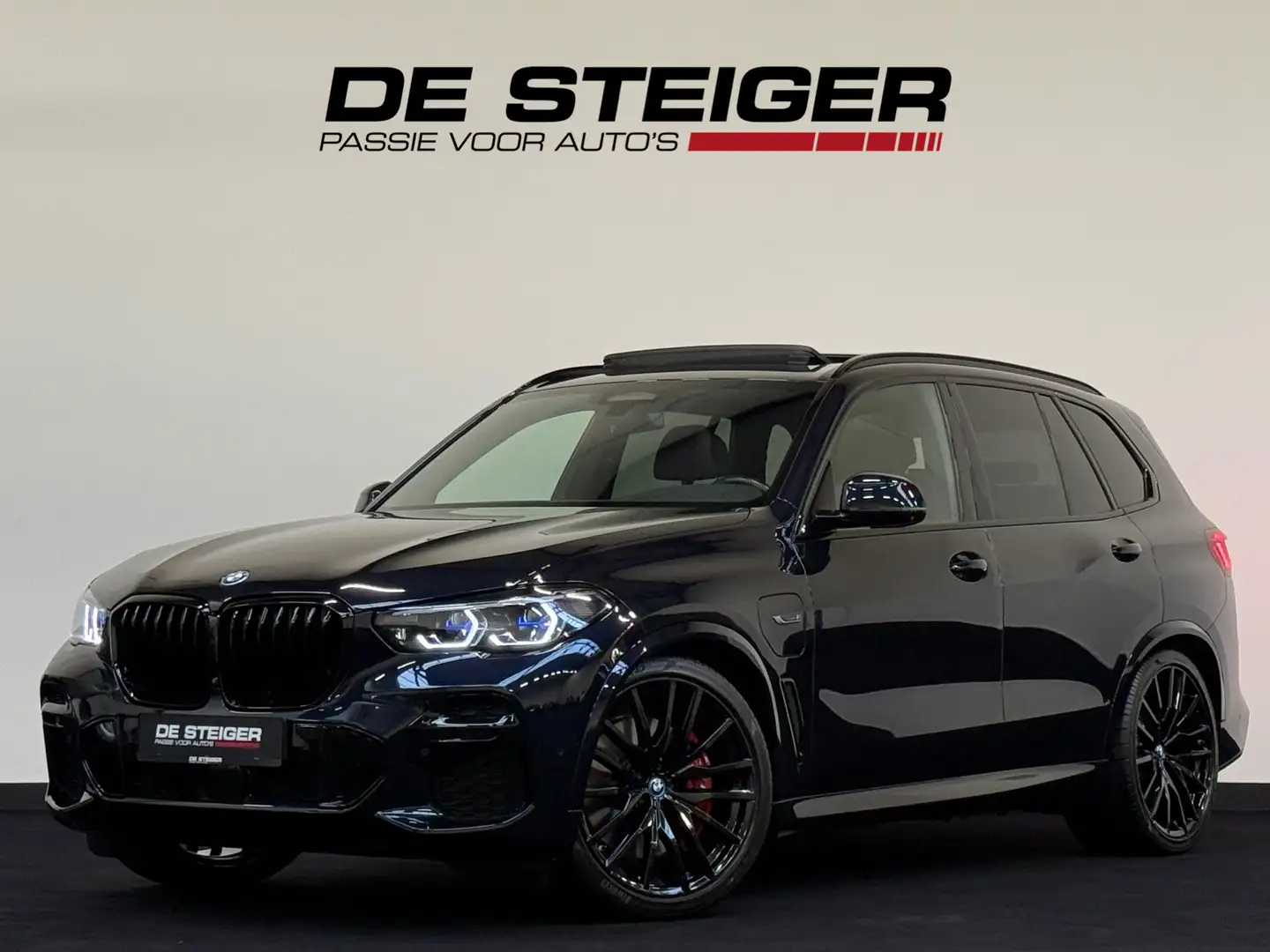 BMW X5 XDrive45e High Executive M-Sport Pano Luchtvering Nero - 1