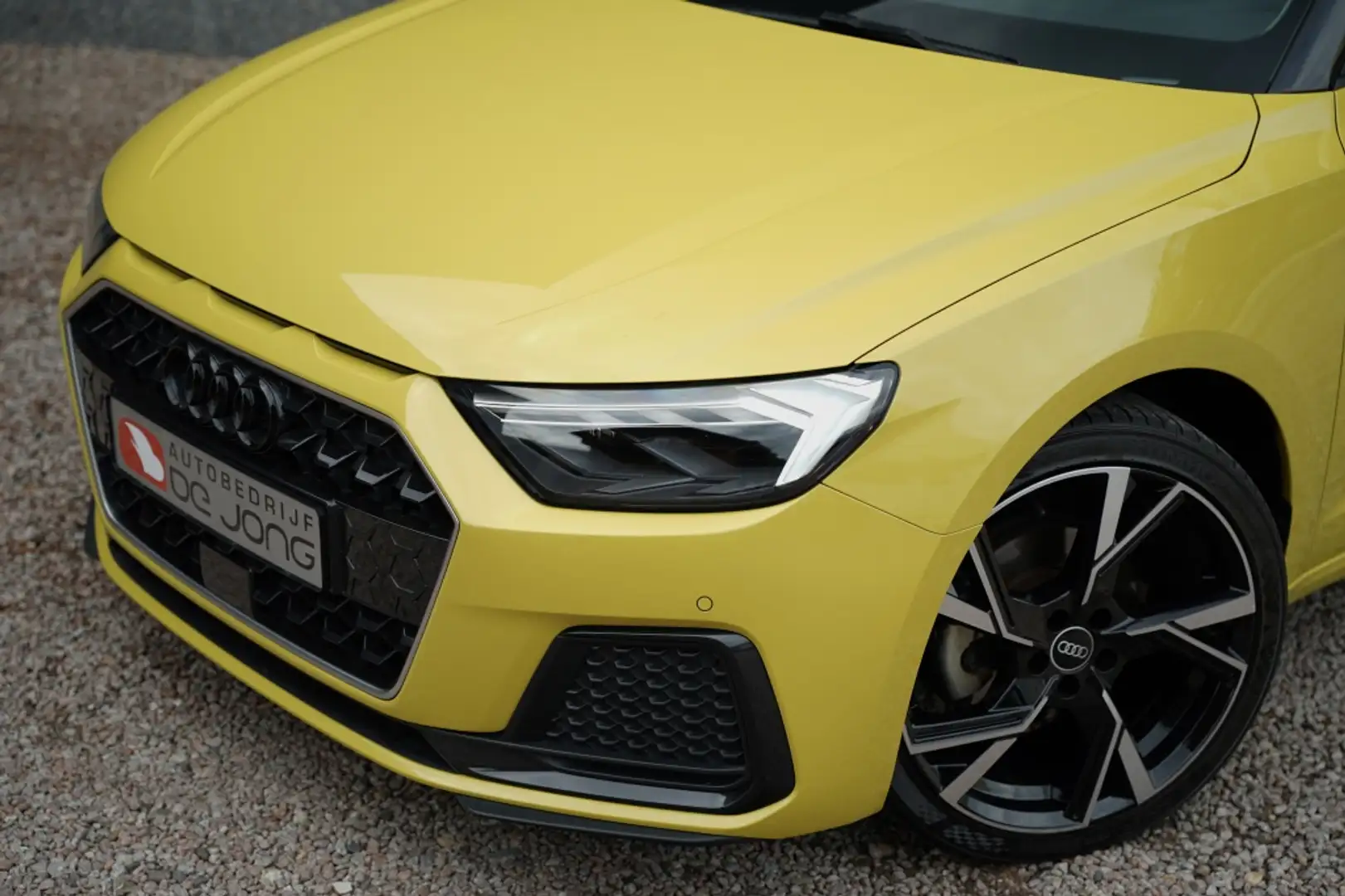Audi A1 Sportback 30 TFSI Pro Line S | Keyless | Clima | 1 Geel - 2
