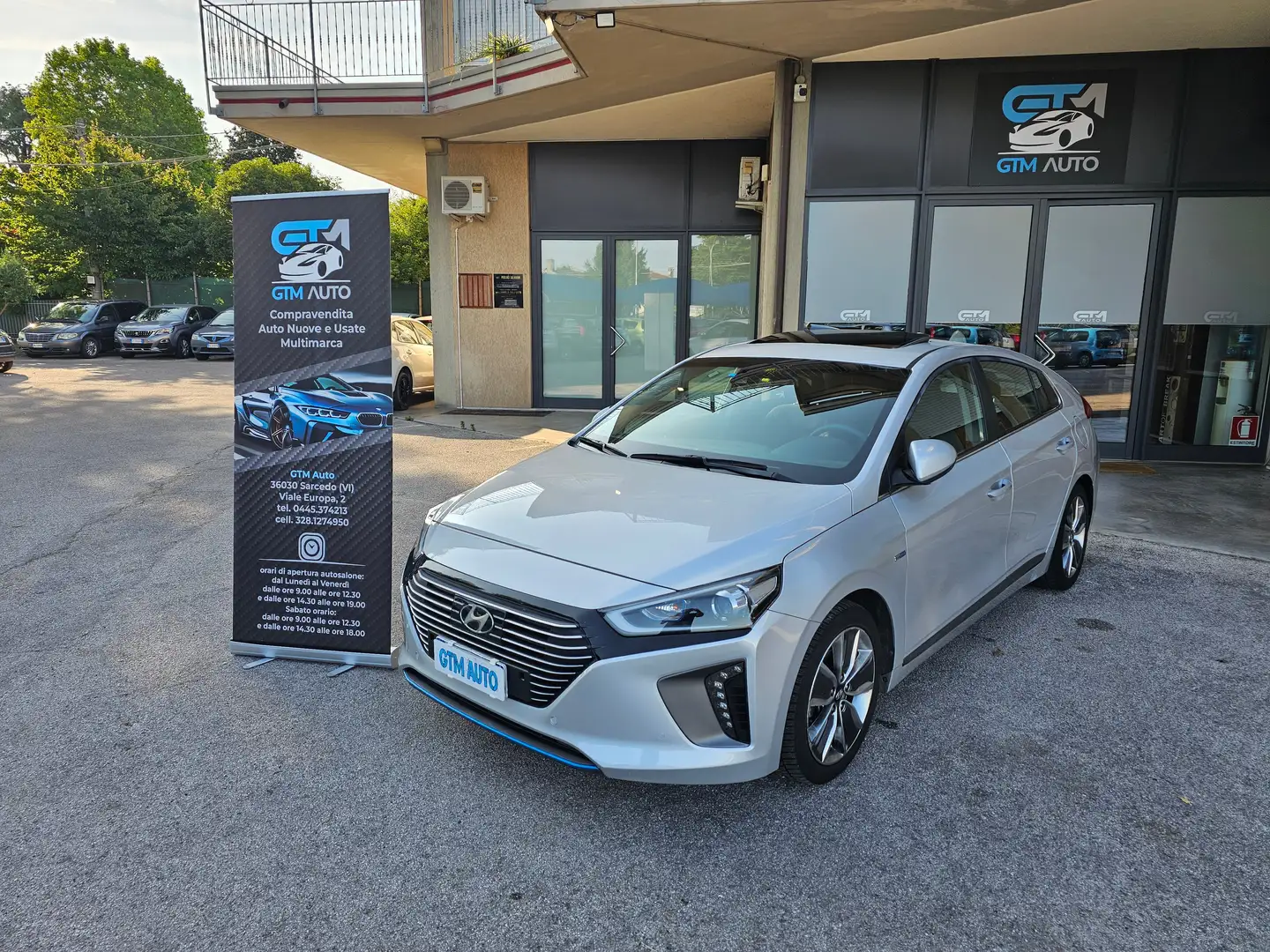 Hyundai IONIQ Argento - 1