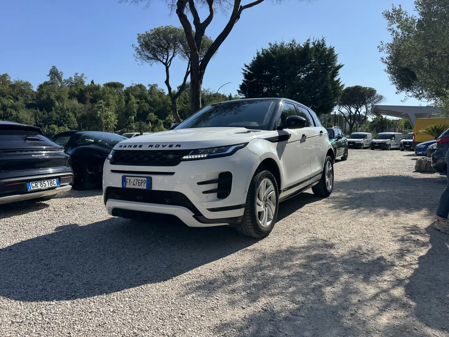 Land Rover Range Rover Evoque 2.0d i4 mhev Business Edition awd 150cv auto Blanco - 1