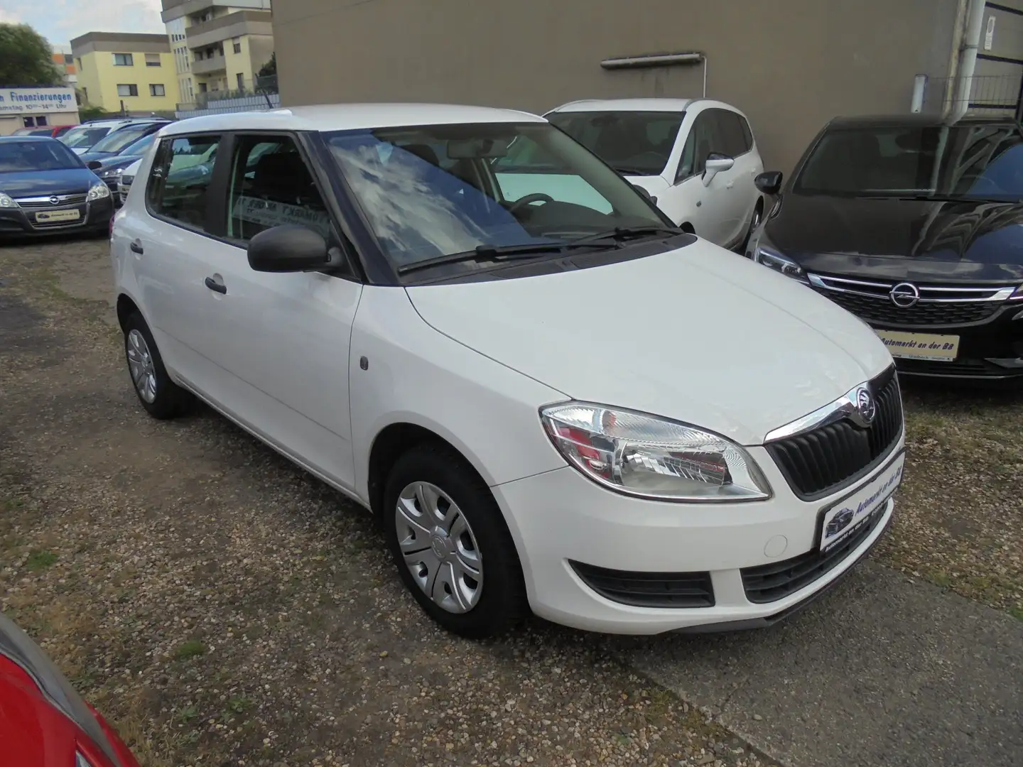 Skoda Fabia 1.2 HTP COOL EDITION Klima,Navi,2-Hand!!! bijela - 1