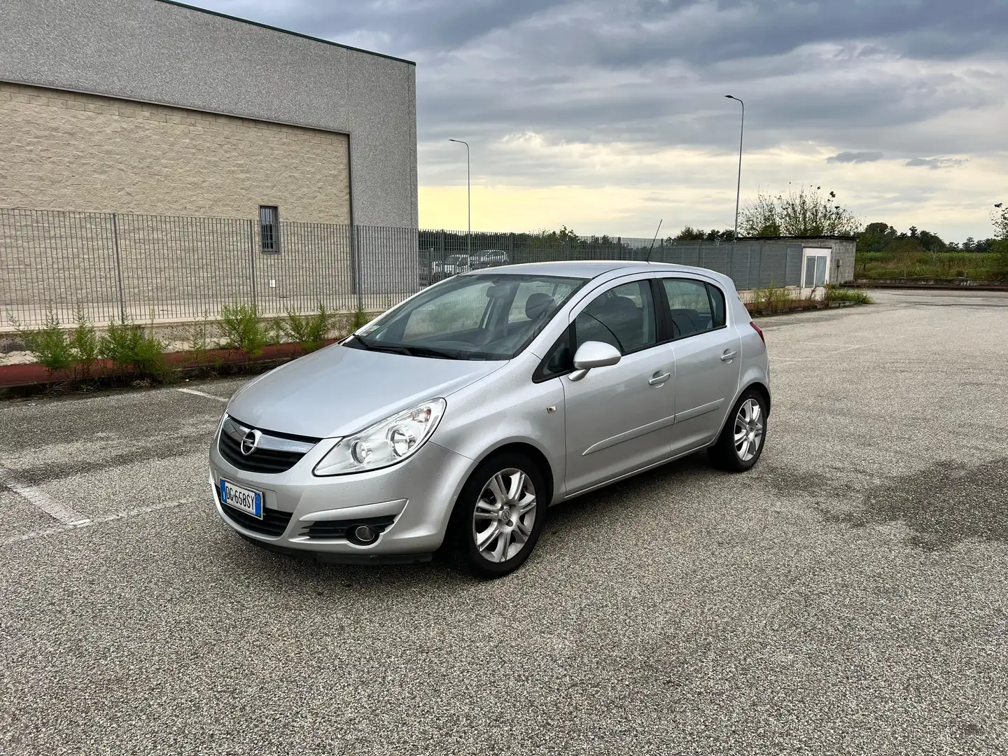 Opel Corsa Corsa 5p 1.4 Cosmo Argento - 1