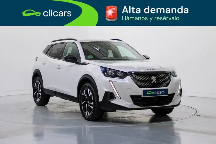 Peugeot 2008 2022, foto 3
