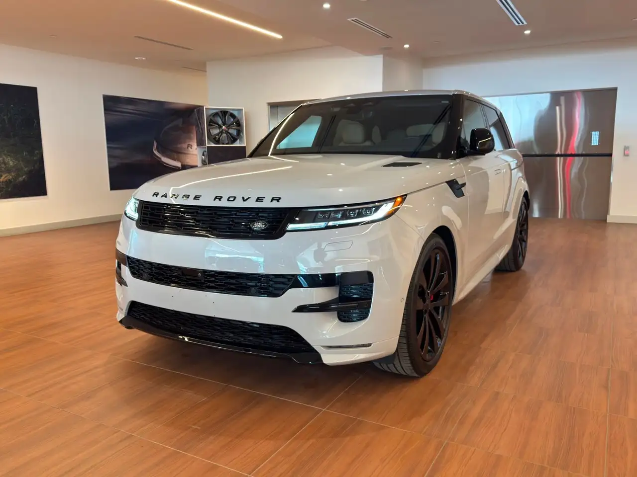 2026 Land Rover Range Rover Sport