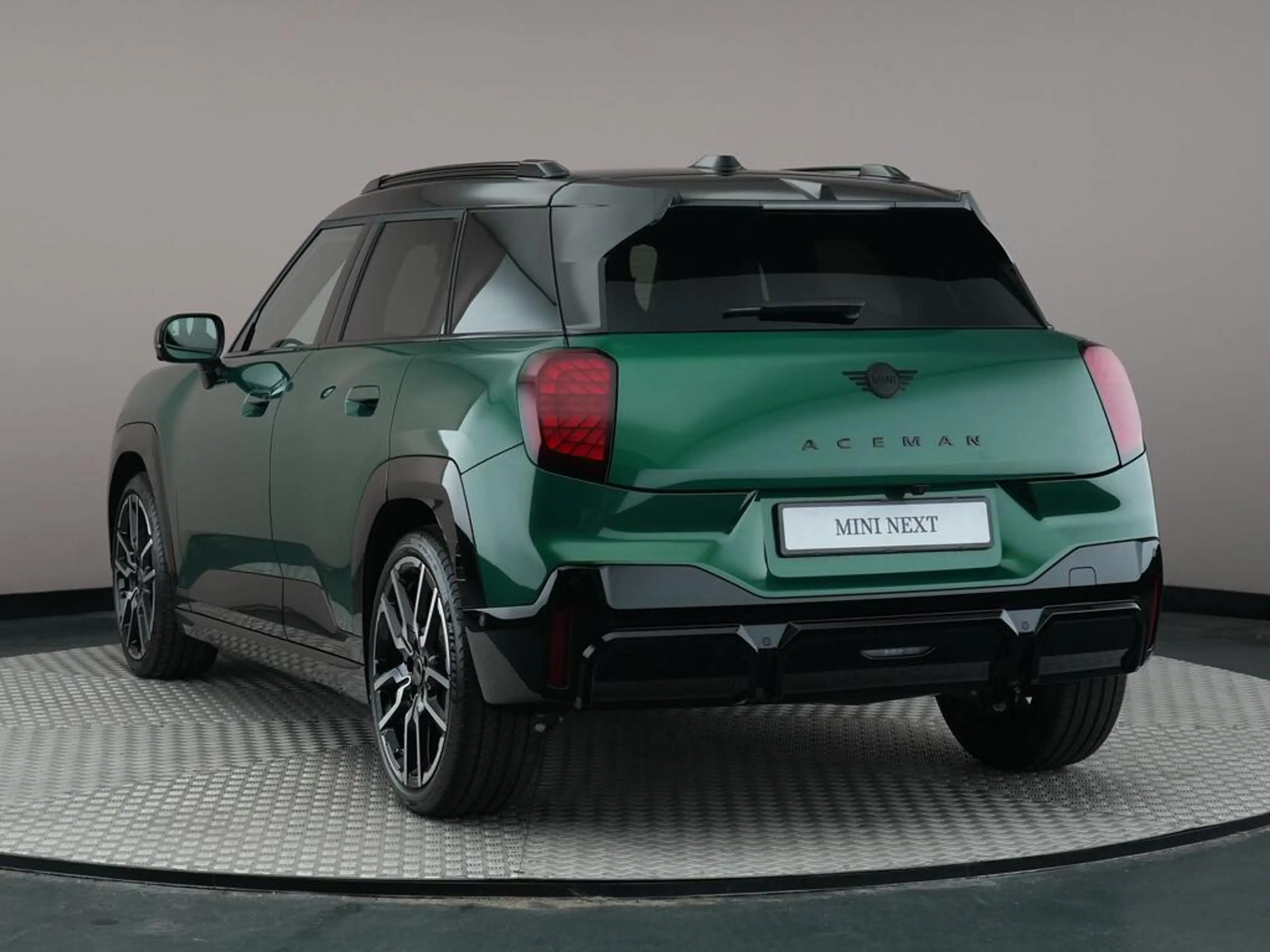 MINI Aceman E | John Cooper Works L pack — photo 2