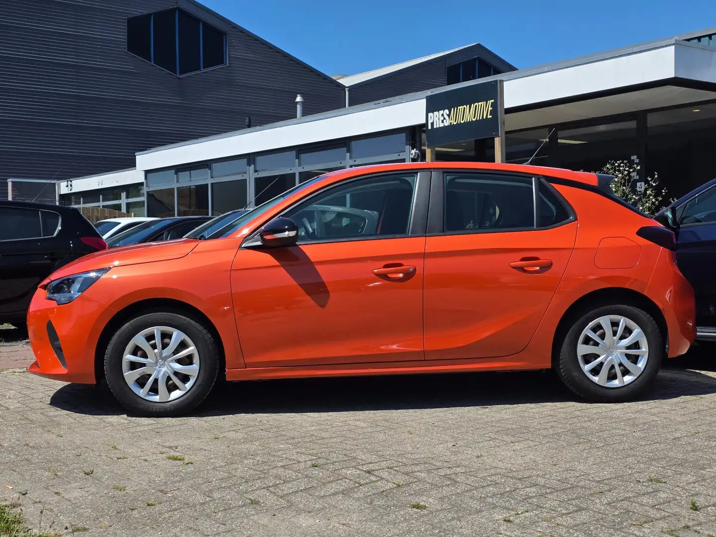 Opel Corsa 1.2 Edition |AIRCO|ELEKTRISCHE RAMEN|CDV|TREKHAAK Orange - 2