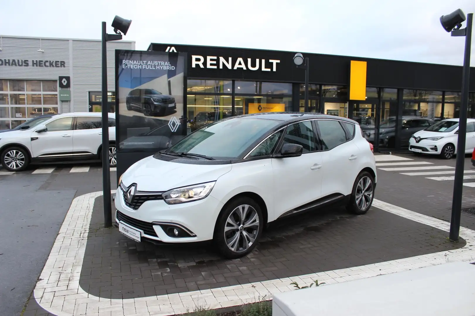 Renault Scenic Intens TCe 160 EDC*Automatik*Navi* Weiß - 1