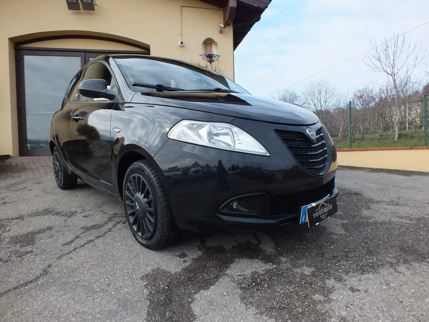 Lancia Ypsilon 1.3 MJT 16V 95 CV 5/P ELEFANTINO OTTIME CONDIZIONI Schwarz - 1