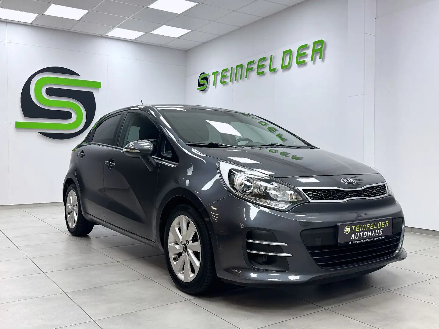 Kia Rio 1.2 Dream Team NAVI / R-KAMERA / SHZ - 1