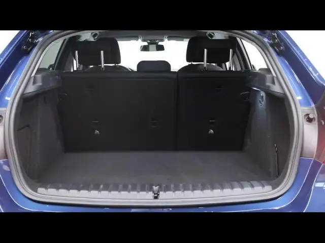 BMW 1 Series view 7