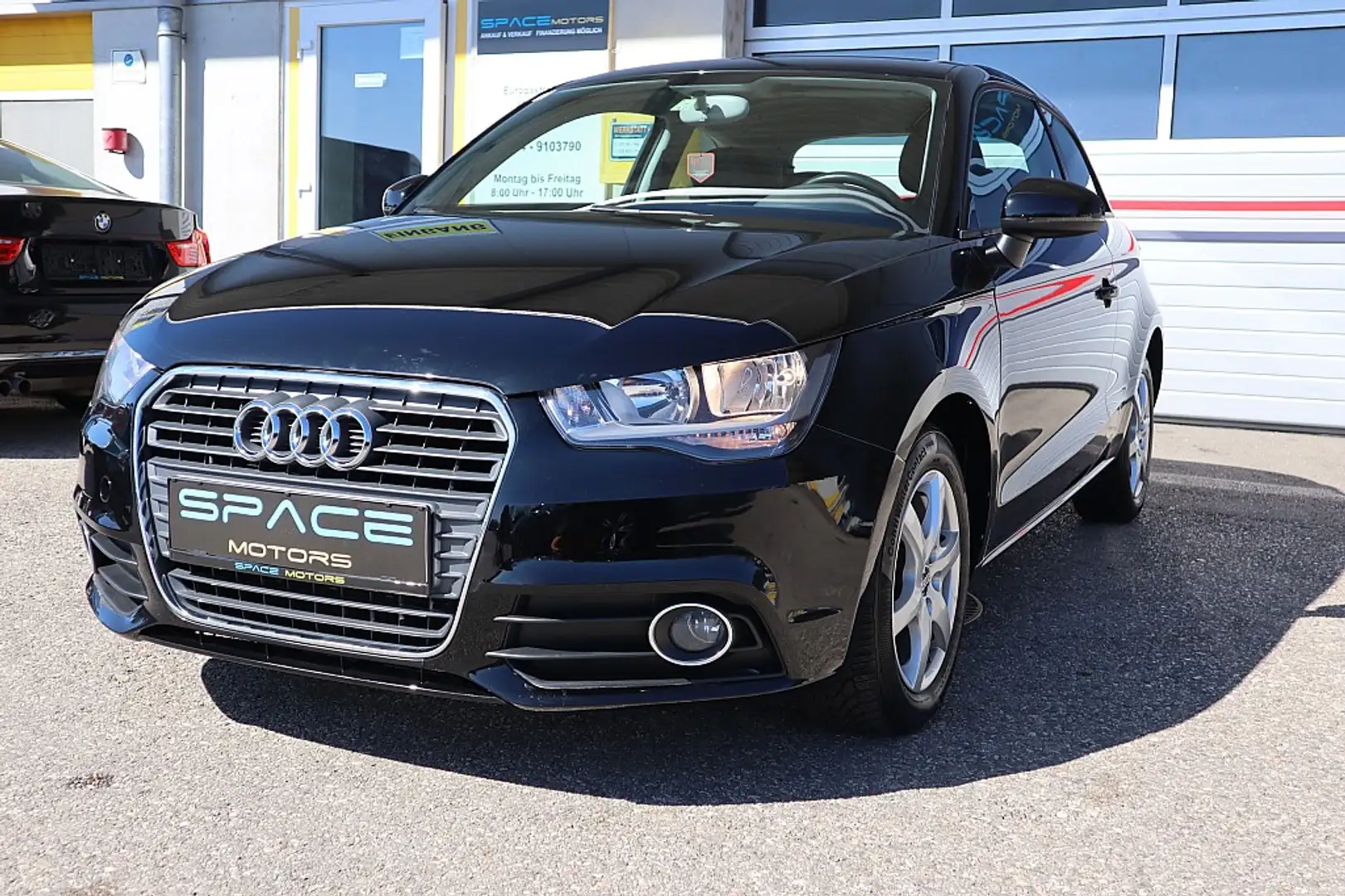 Audi A1 1,2 TFSI Ambition Negro - 2