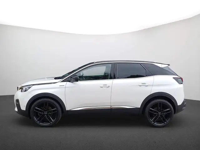 Peugeot 3008 view 4