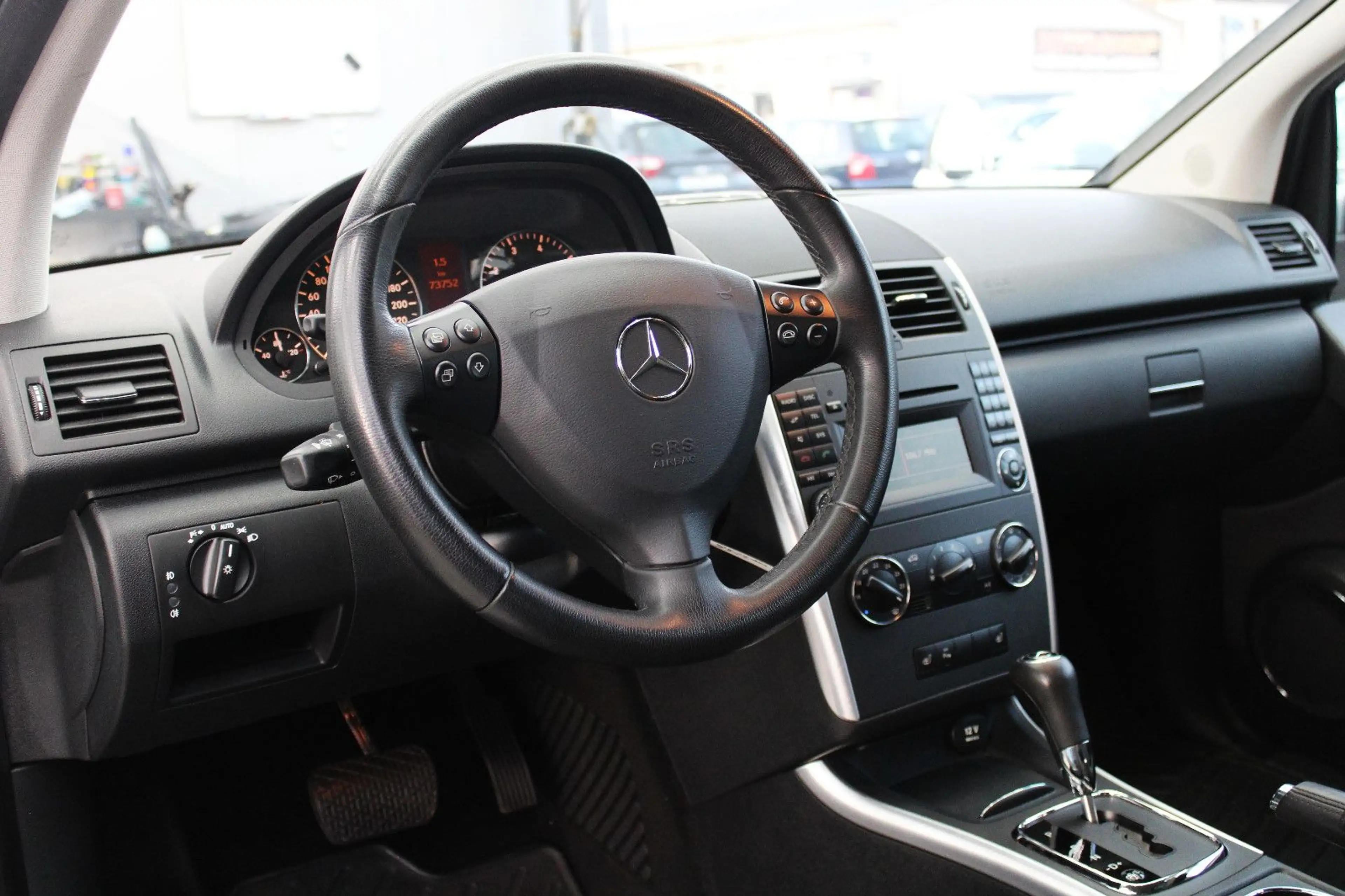 Mercedes-Benz A 200 A200 Avantgarde Automatik|Lückenlose MB-Historie — photo 11