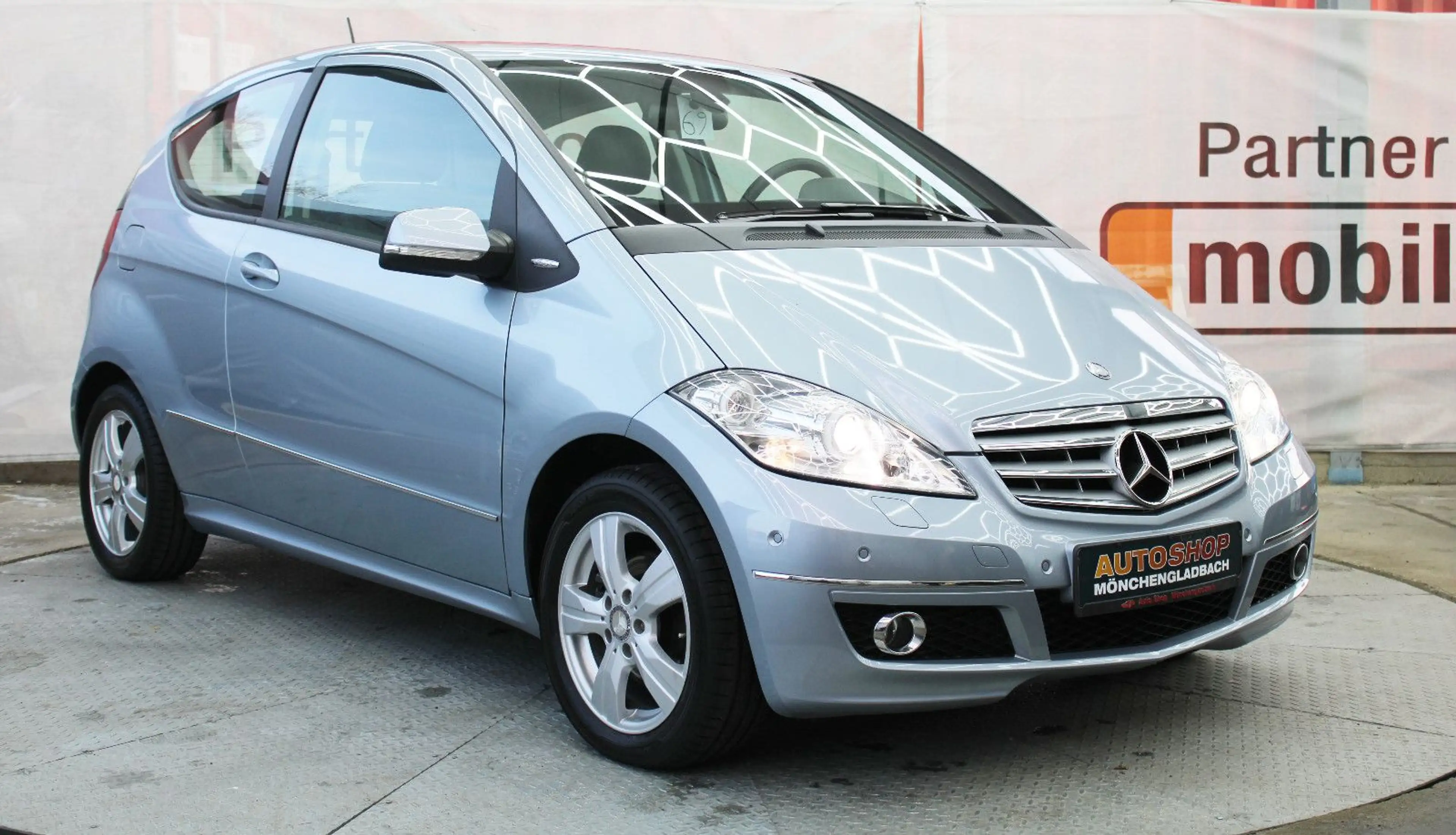 Mercedes-Benz A 200 A200 Avantgarde Automatik|Lückenlose MB-Historie — photo 2