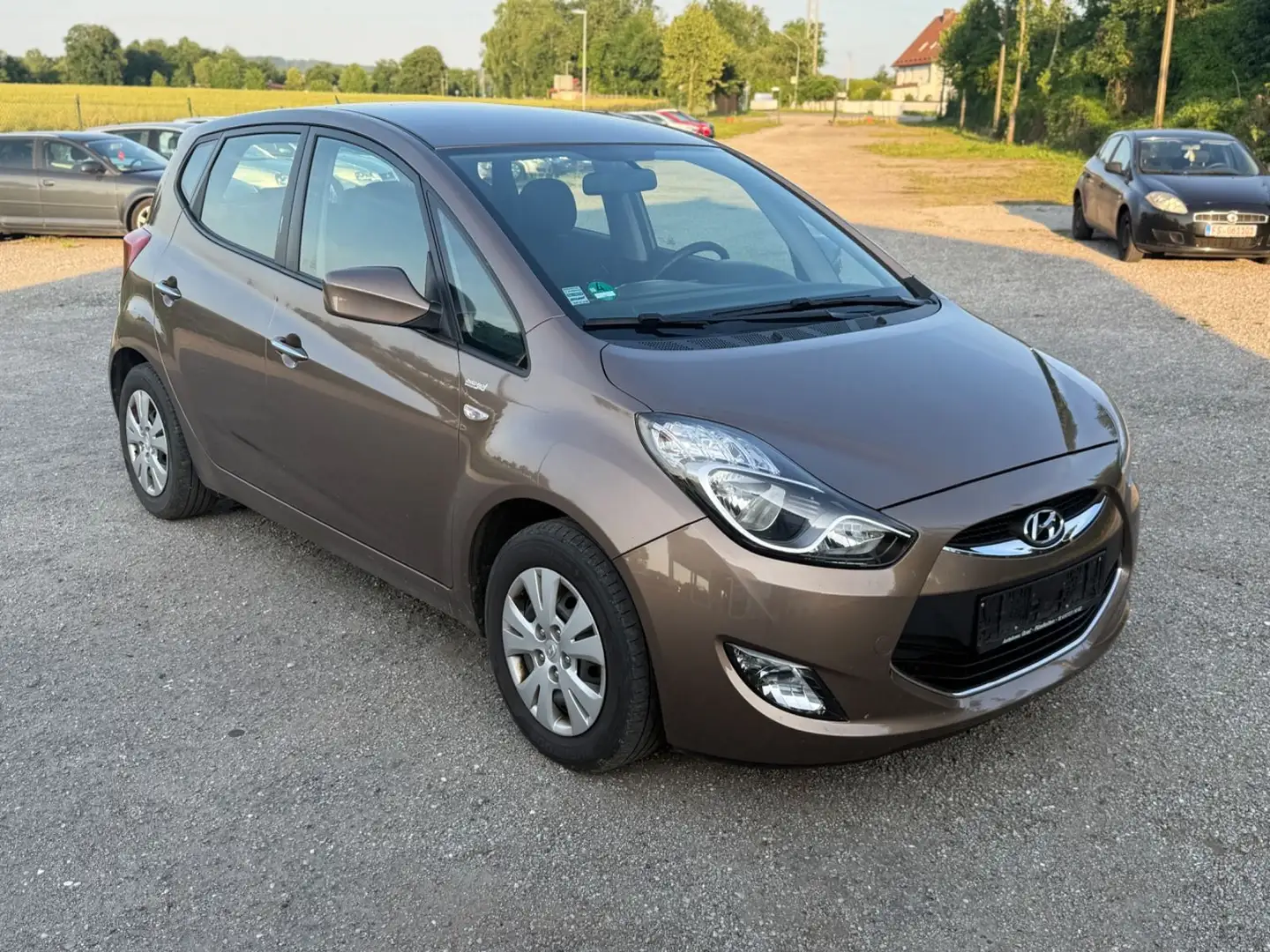 Hyundai iX20 FIFA world Cup Edition I 1. Hand ITÜV 01.27 - 1
